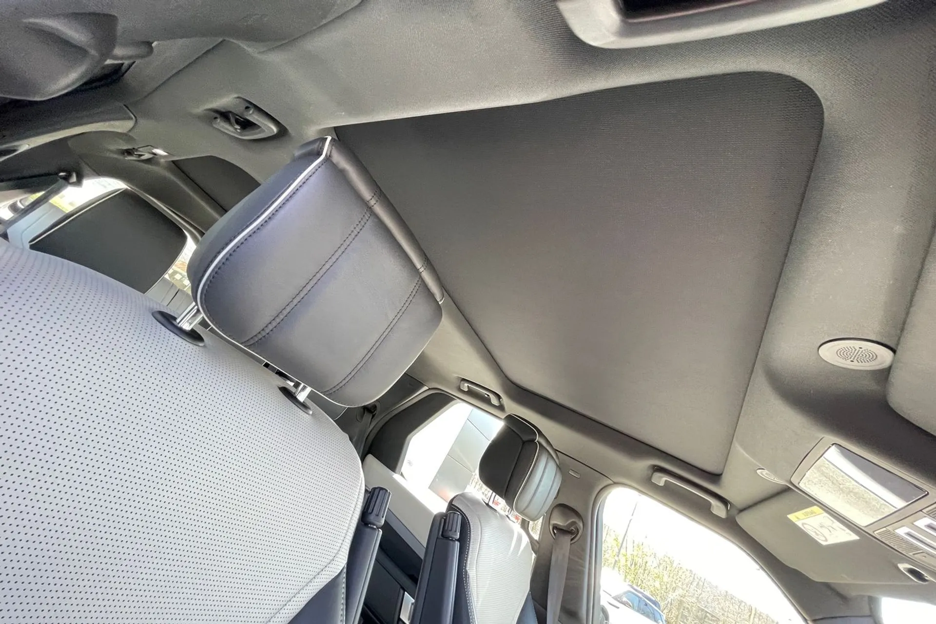 LAND ROVER DISCOVERY thumbnail image number 33