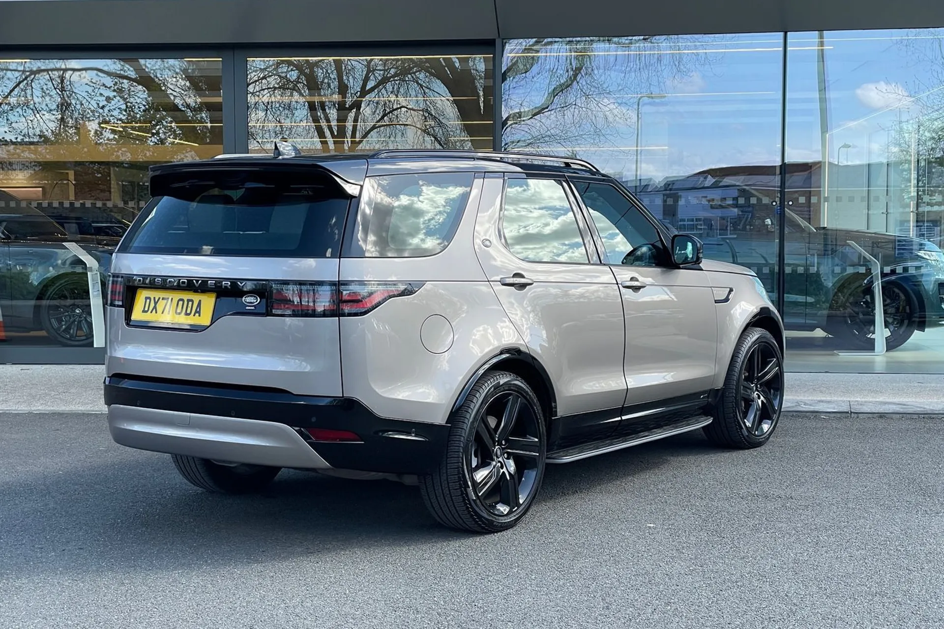 LAND ROVER DISCOVERY thumbnail image number 7