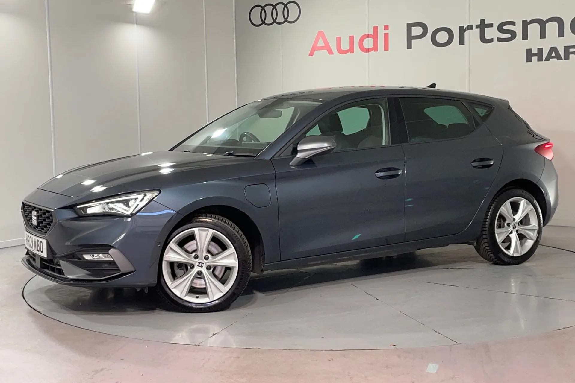 SEAT LEON thumbnail image number 11