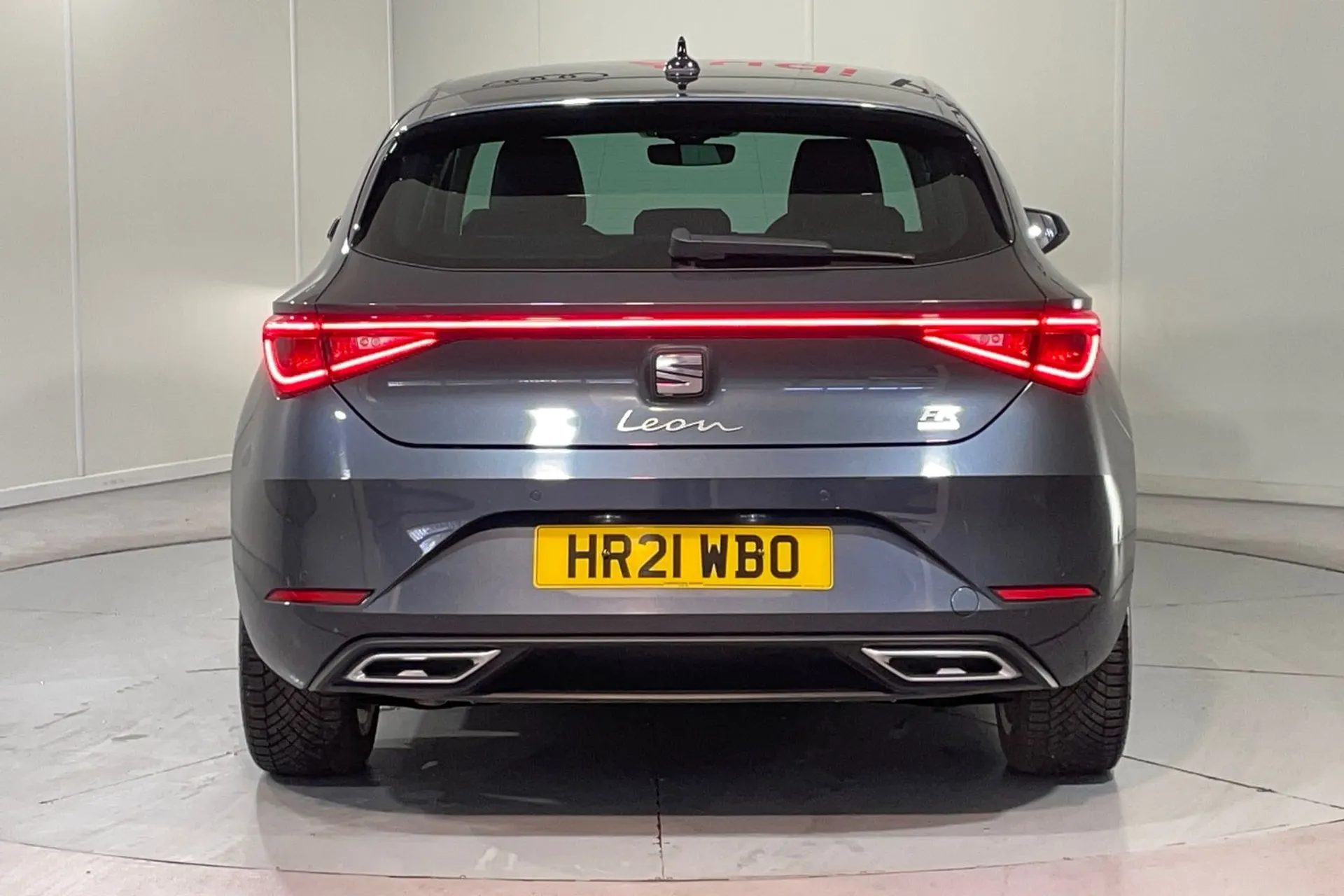 SEAT LEON thumbnail image number 8