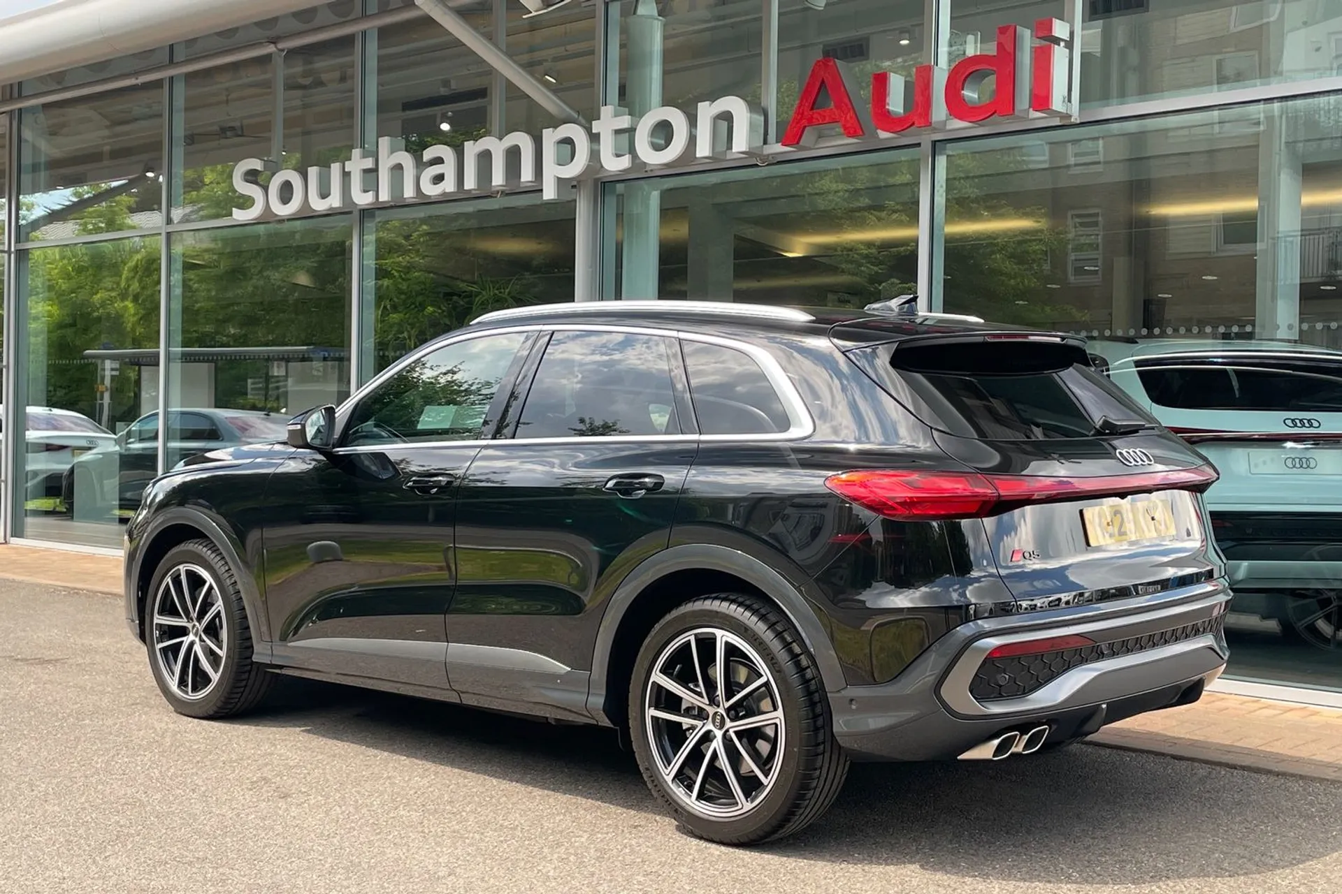 Audi Q5 thumbnail image number 7