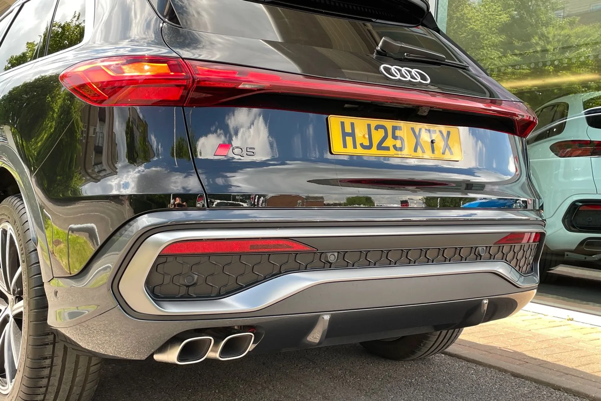 Audi Q5 thumbnail image number 16