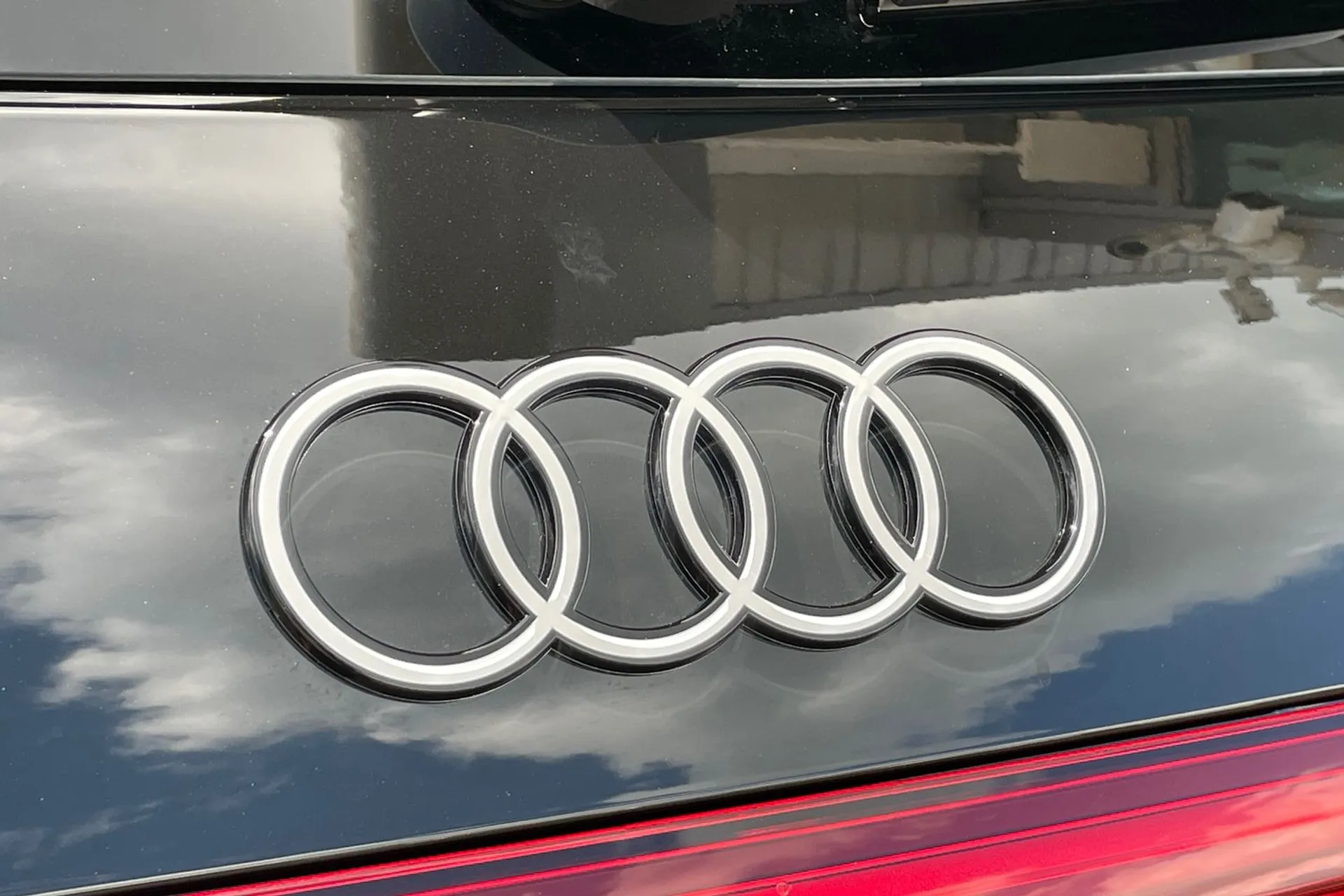 Audi Q5 thumbnail image number 49
