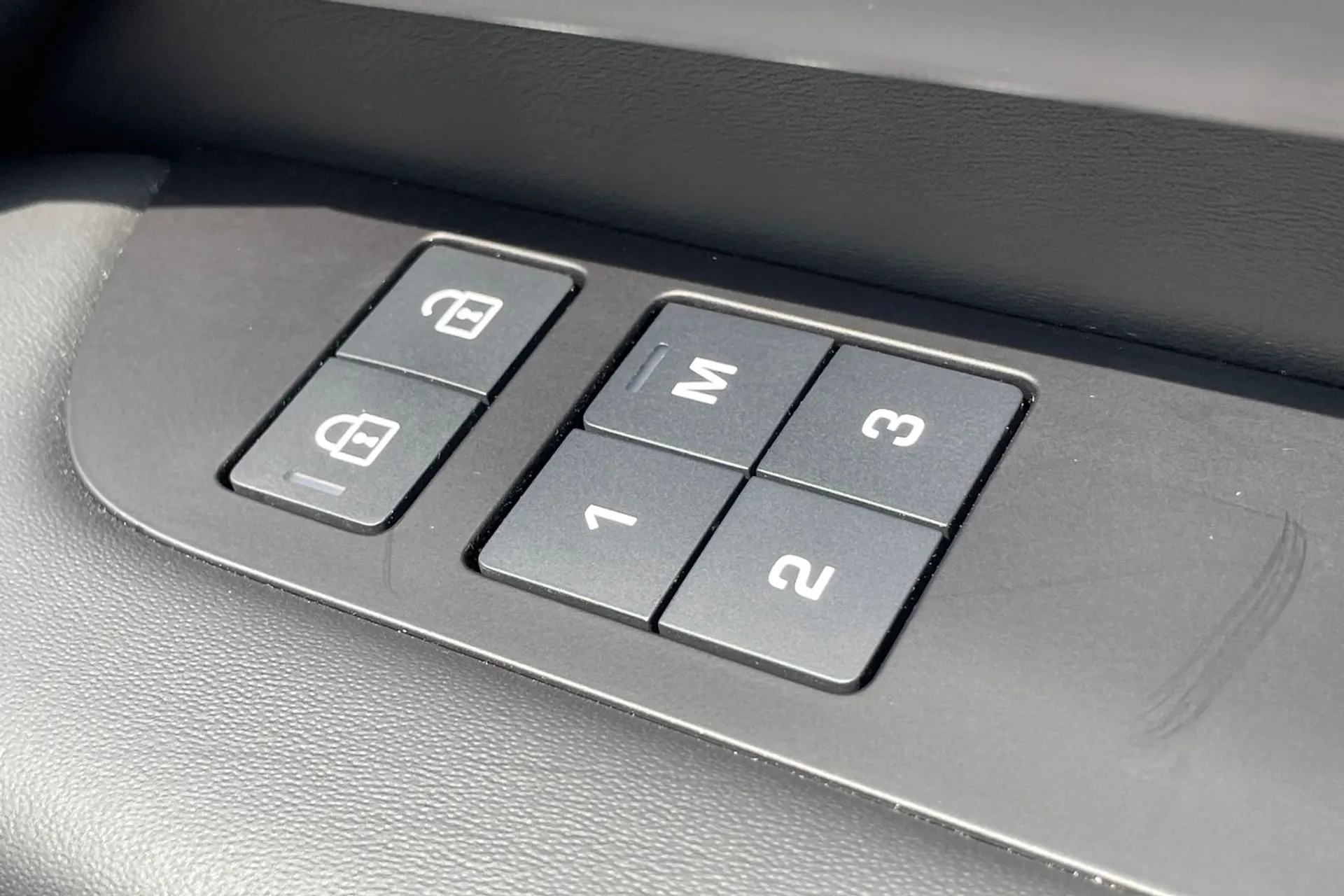 LAND ROVER DISCOVERY thumbnail image number 58