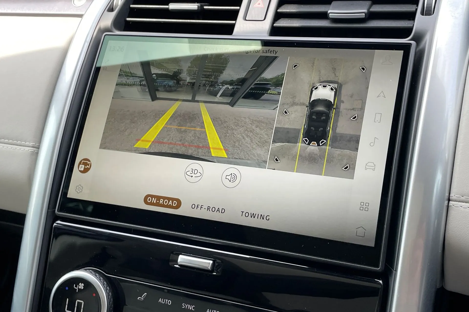 LAND ROVER DISCOVERY thumbnail image number 4