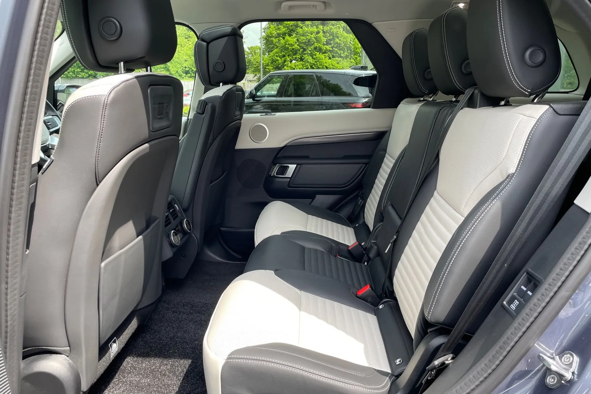 LAND ROVER DISCOVERY thumbnail image number 55