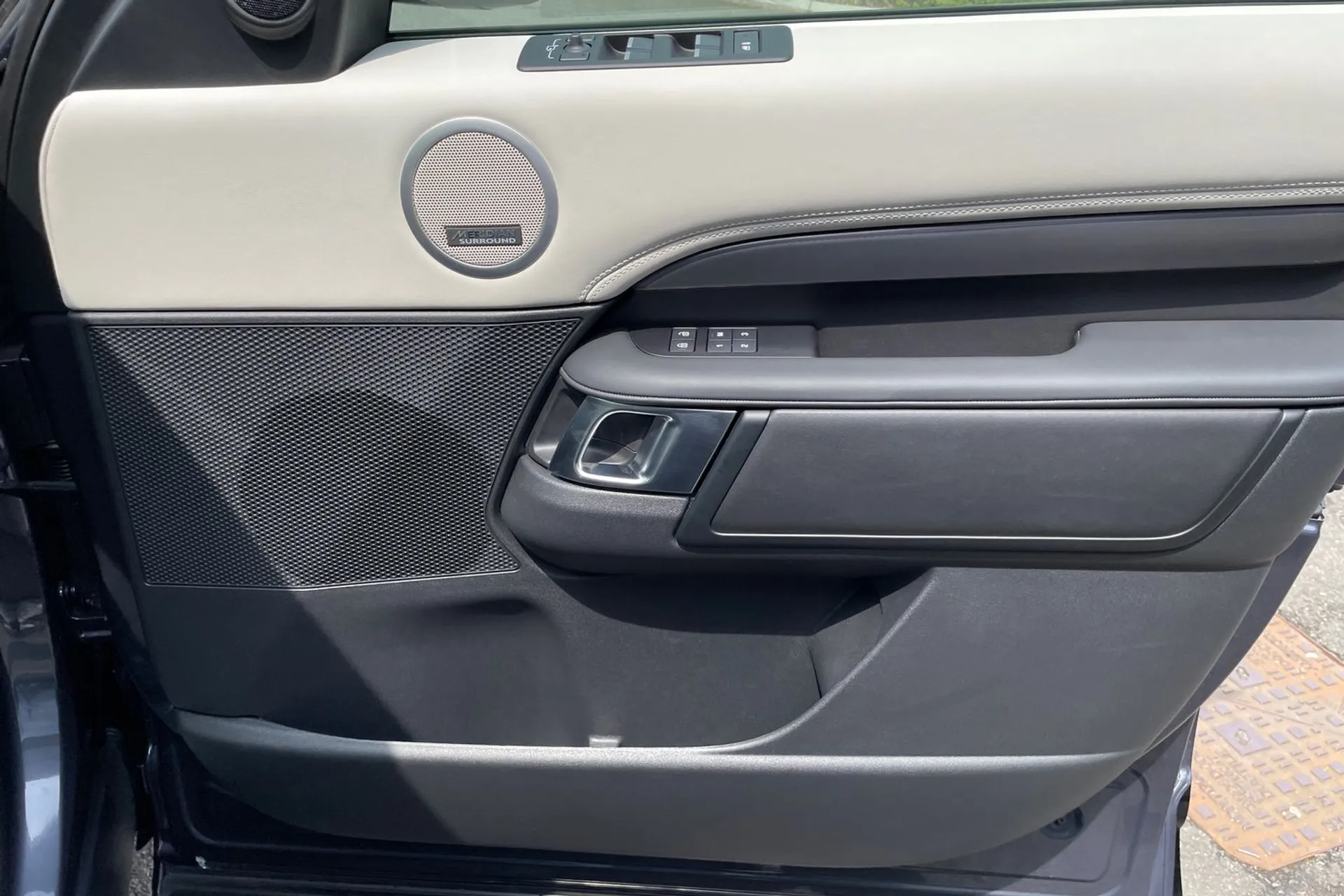 LAND ROVER DISCOVERY thumbnail image number 57
