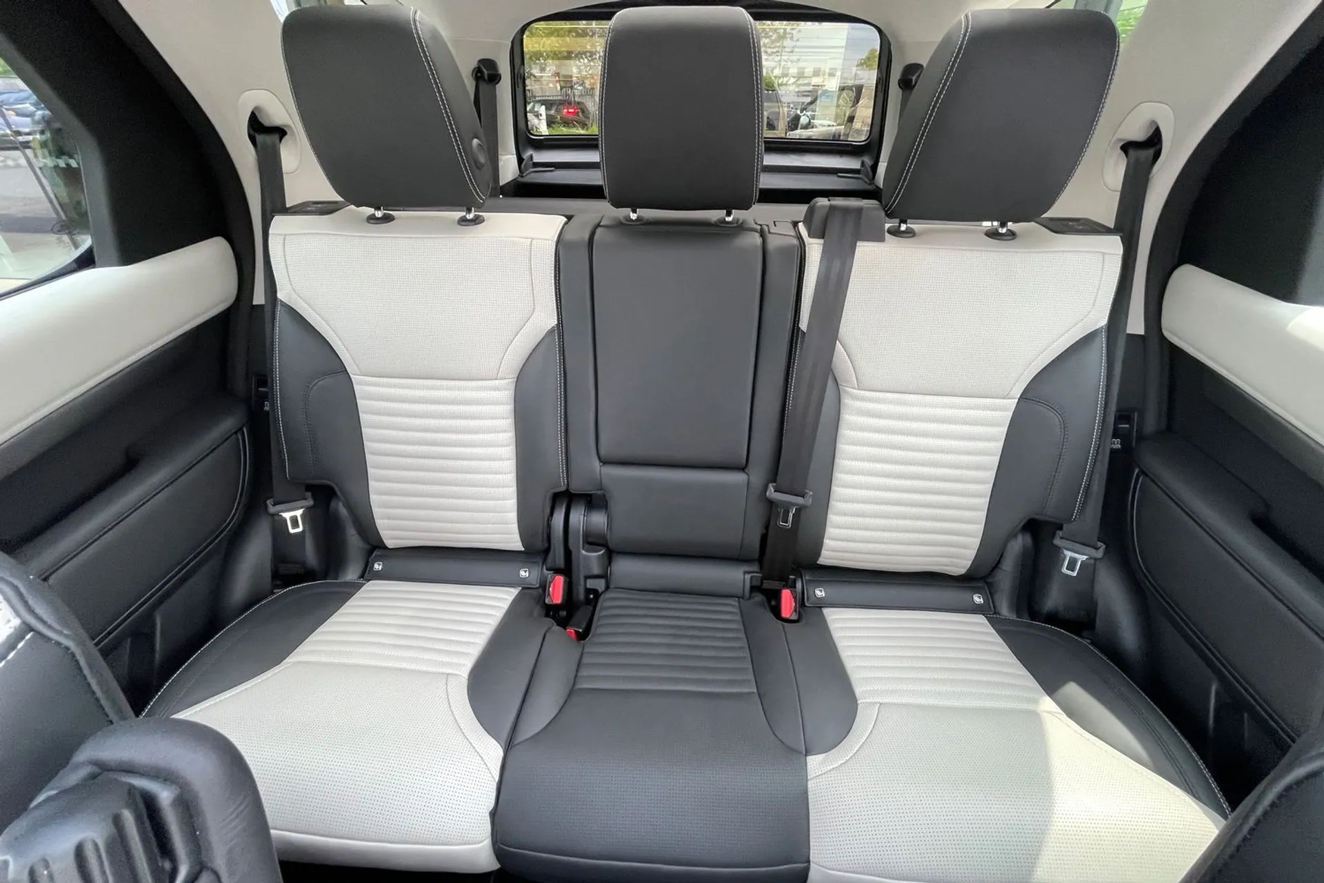 LAND ROVER DISCOVERY thumbnail image number 11