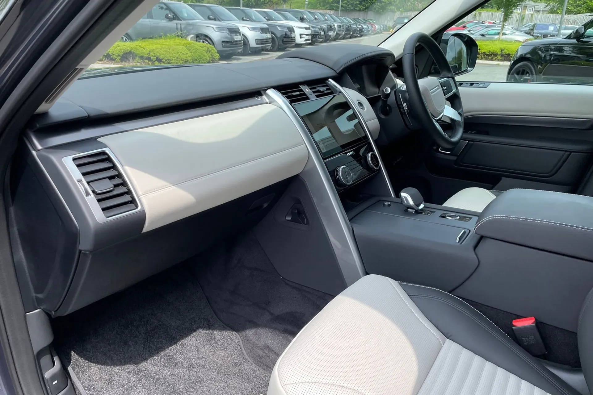 LAND ROVER DISCOVERY thumbnail image number 54
