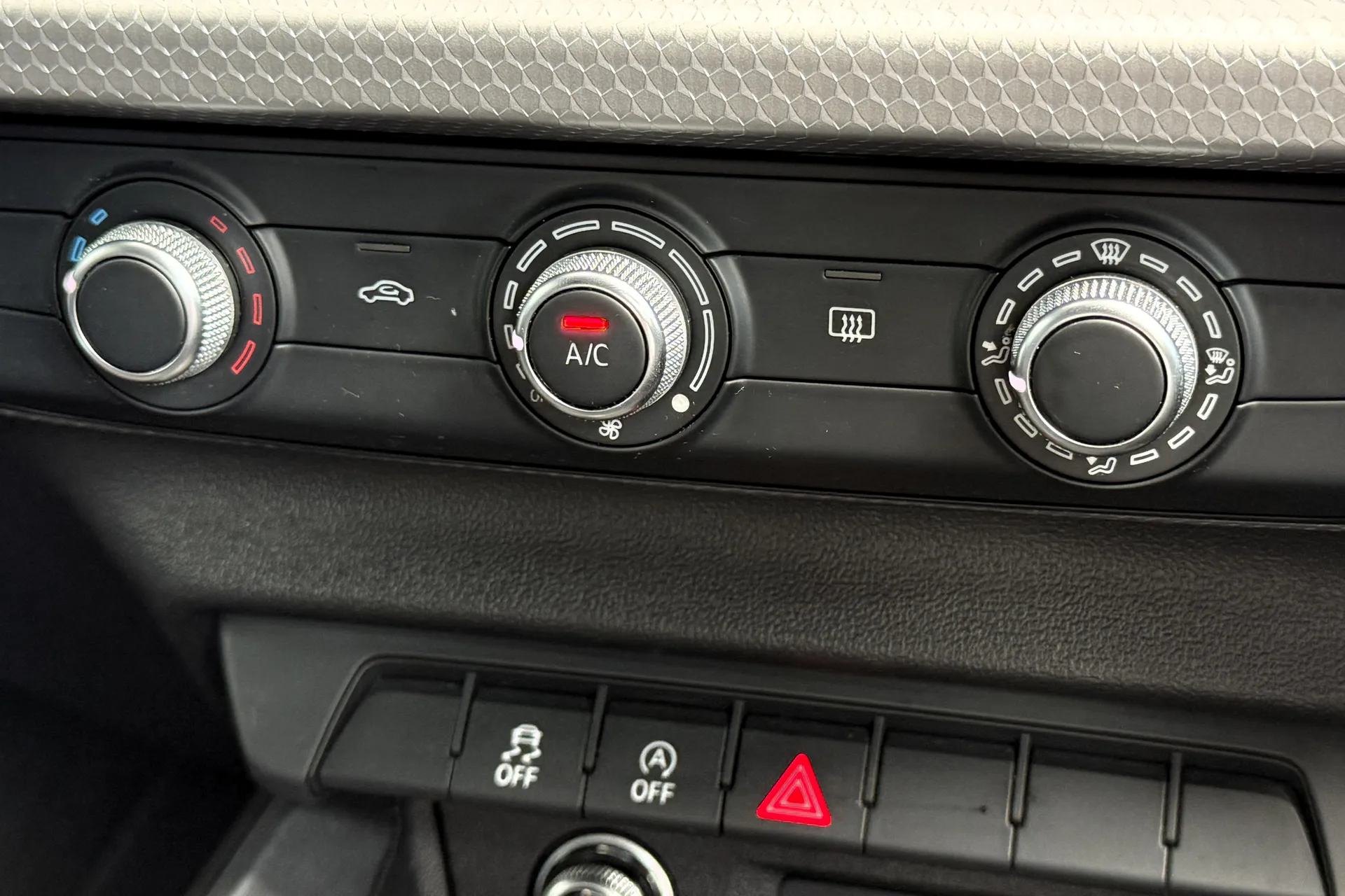 Audi A1 thumbnail image number 35