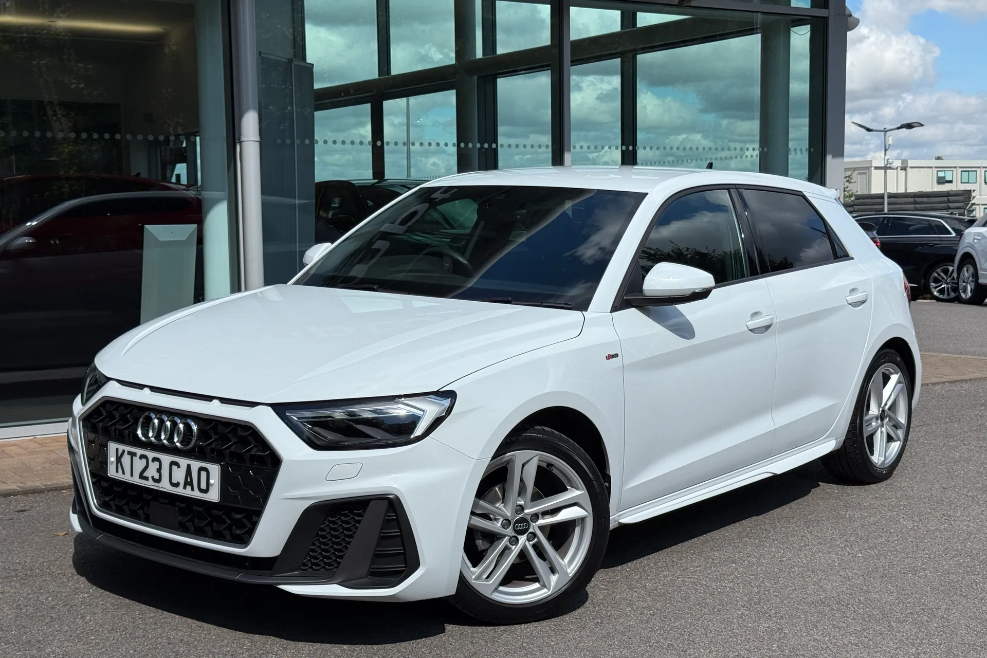 Audi A1 thumbnail image number 7