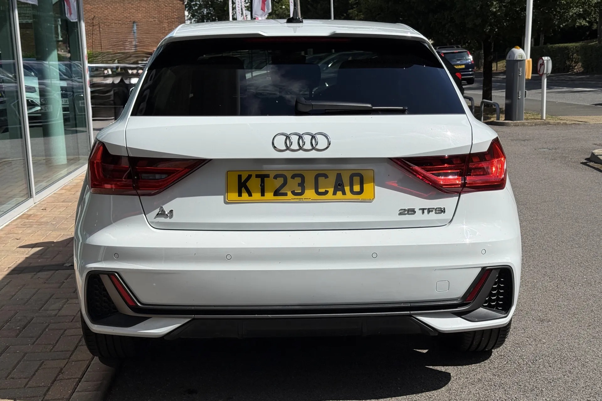 Audi A1 thumbnail image number 17