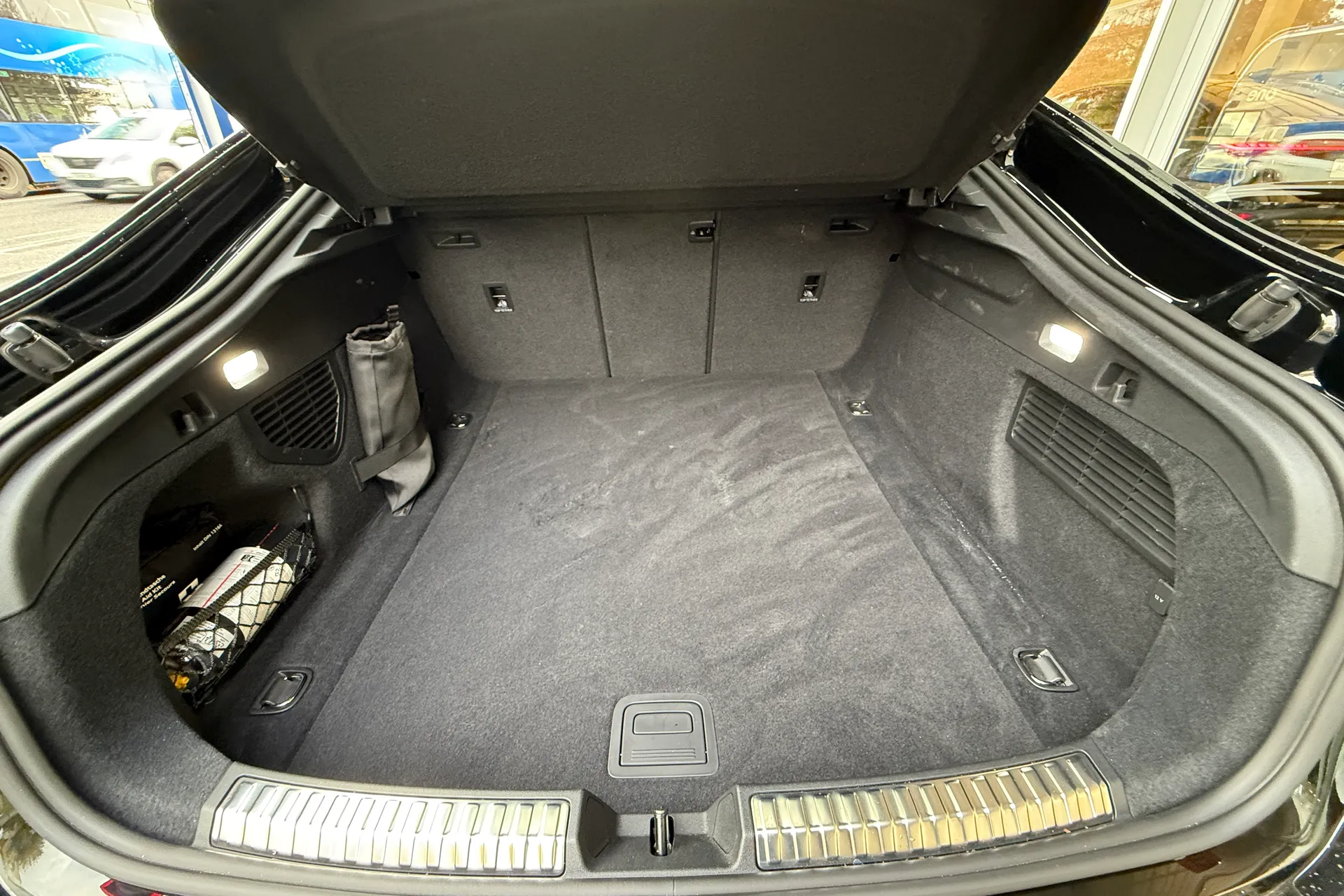 Audi A5 thumbnail image number 46