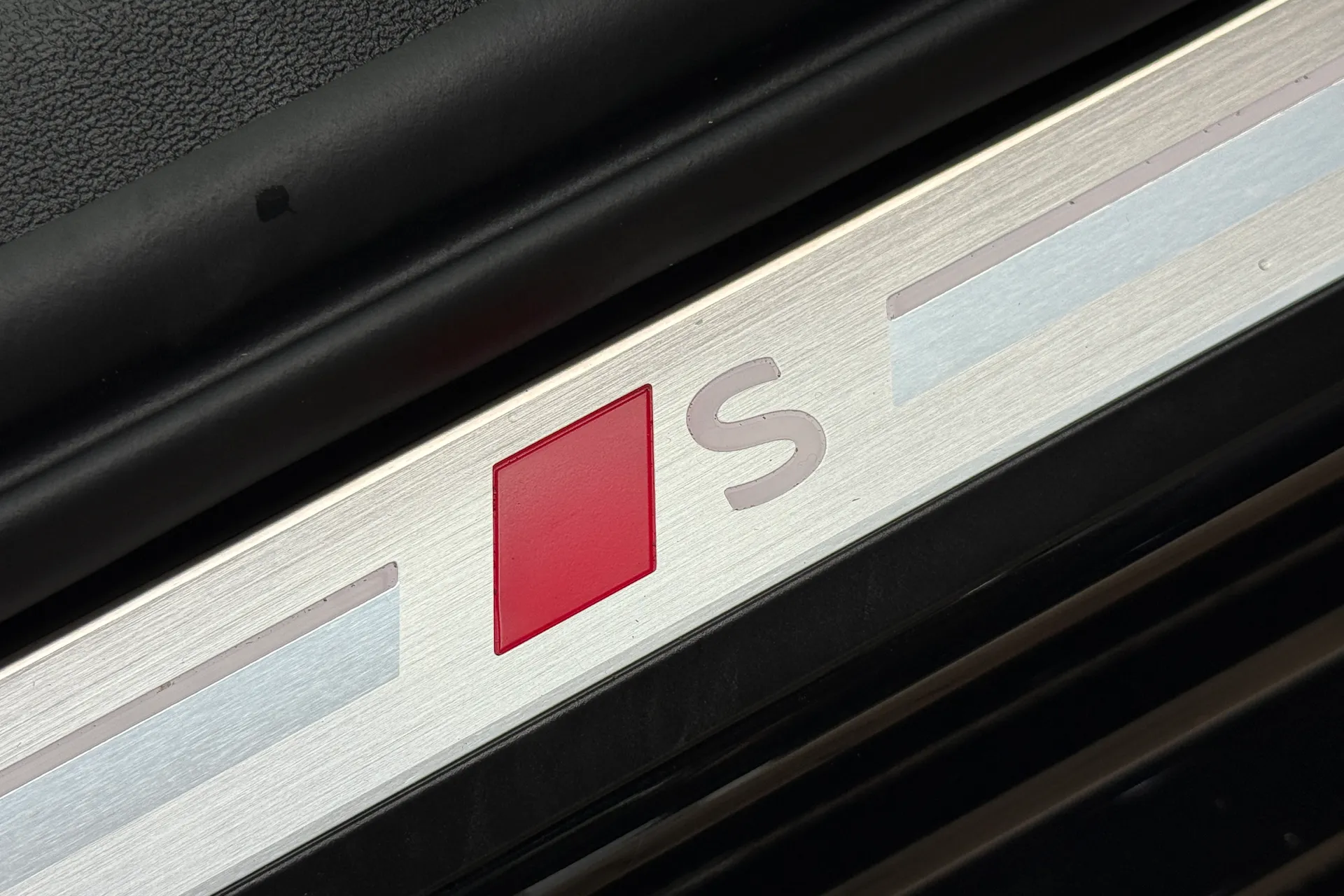 Audi A5 thumbnail image number 33