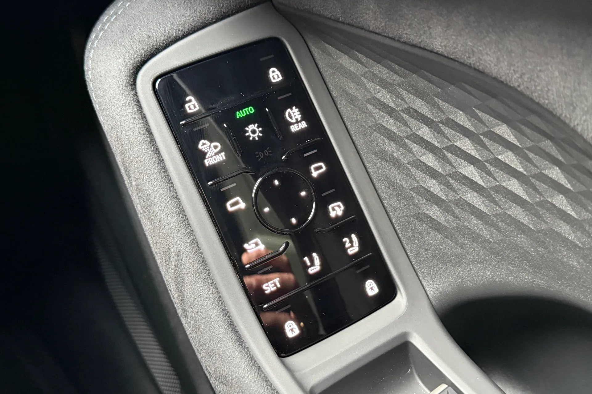 Audi A5 thumbnail image number 27