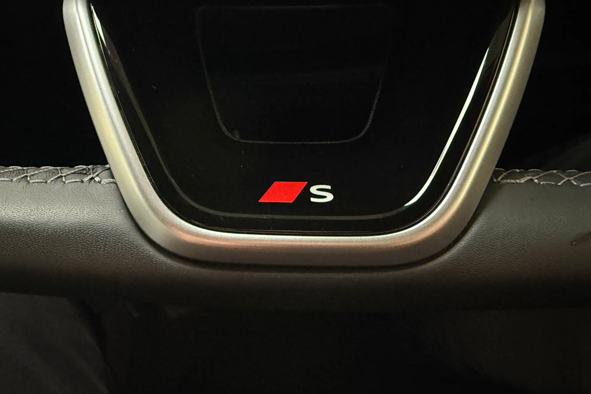 Audi A5 thumbnail image number 12