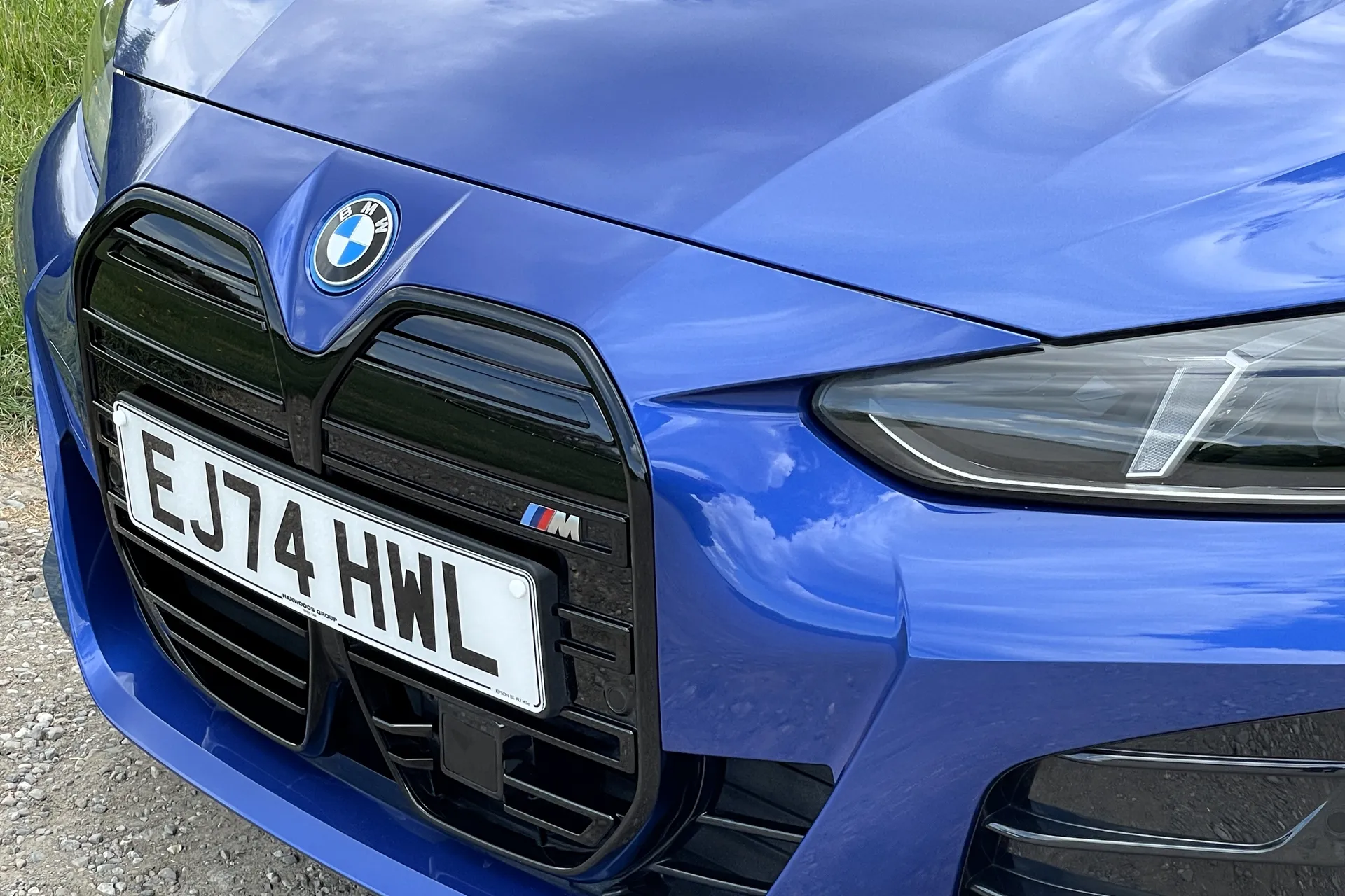 BMW I4 thumbnail image number 18