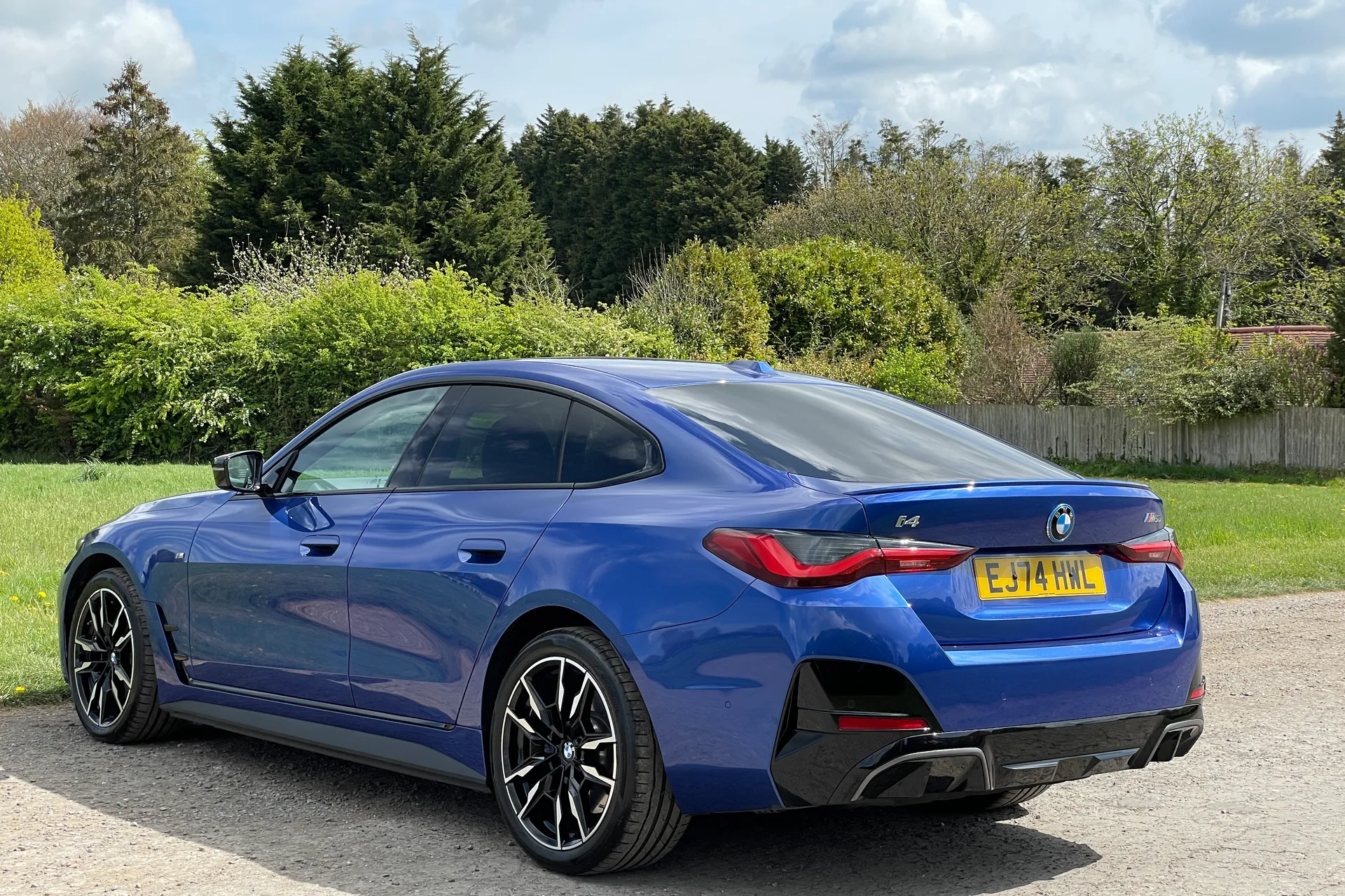 BMW I4 thumbnail image number 29