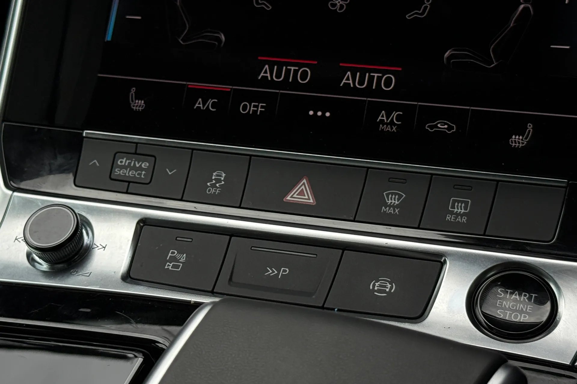 Audi A6 thumbnail image number 24