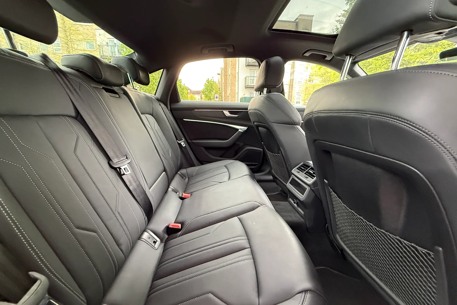 Audi A6 thumbnail image number 47