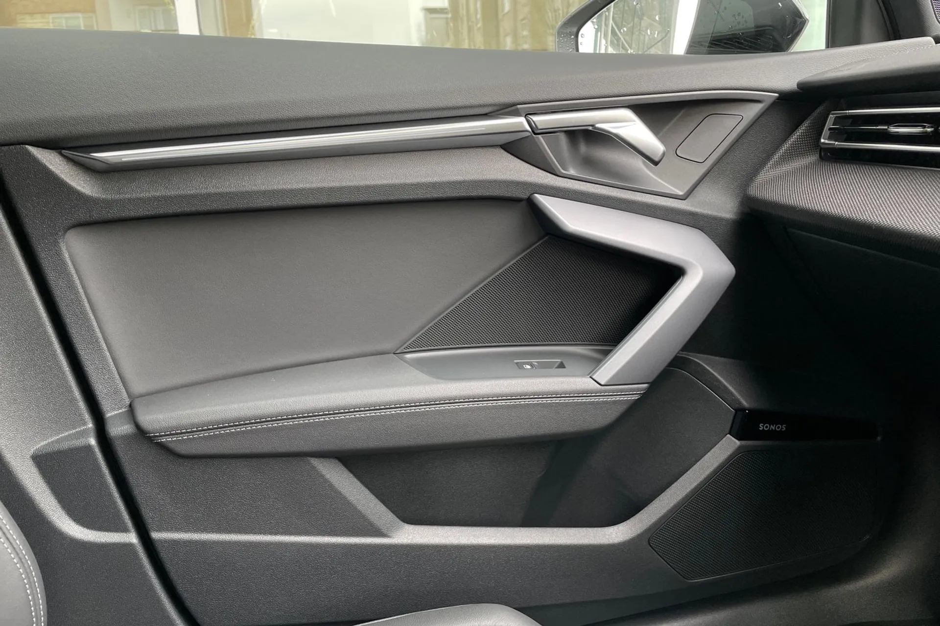 Audi A3 thumbnail image number 39