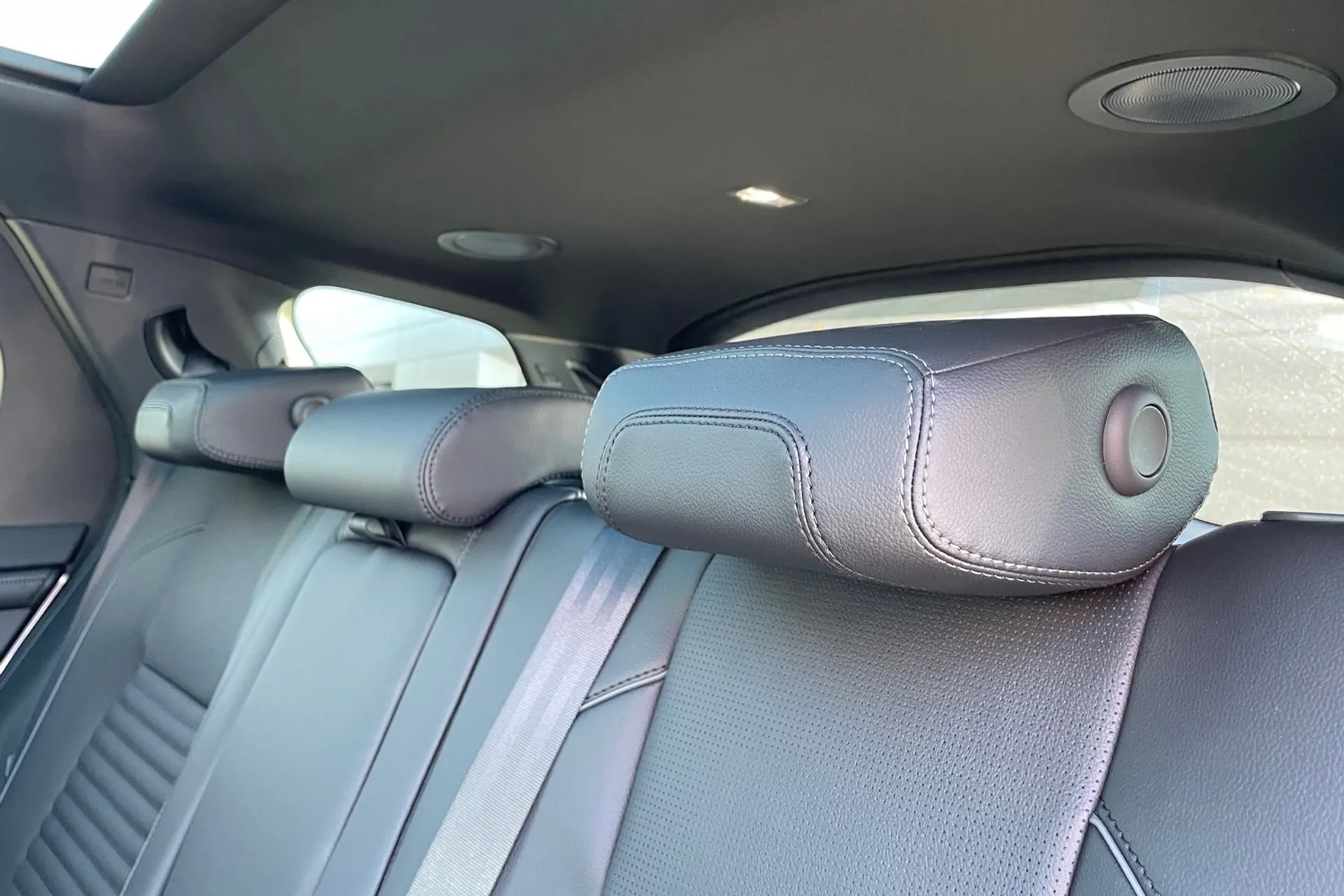 LAND ROVER DISCOVERY SPORT thumbnail image number 56