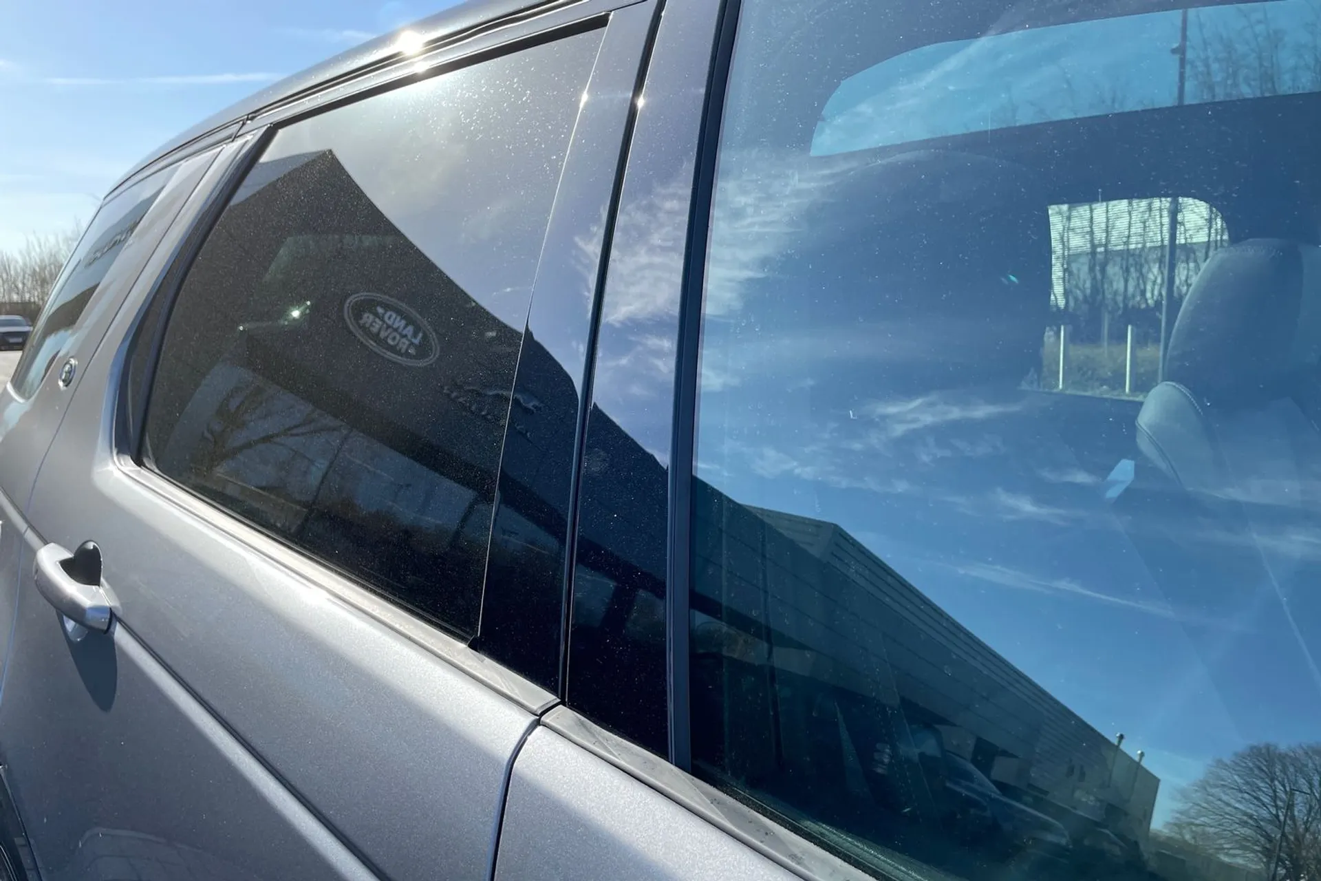 LAND ROVER DISCOVERY SPORT thumbnail image number 26