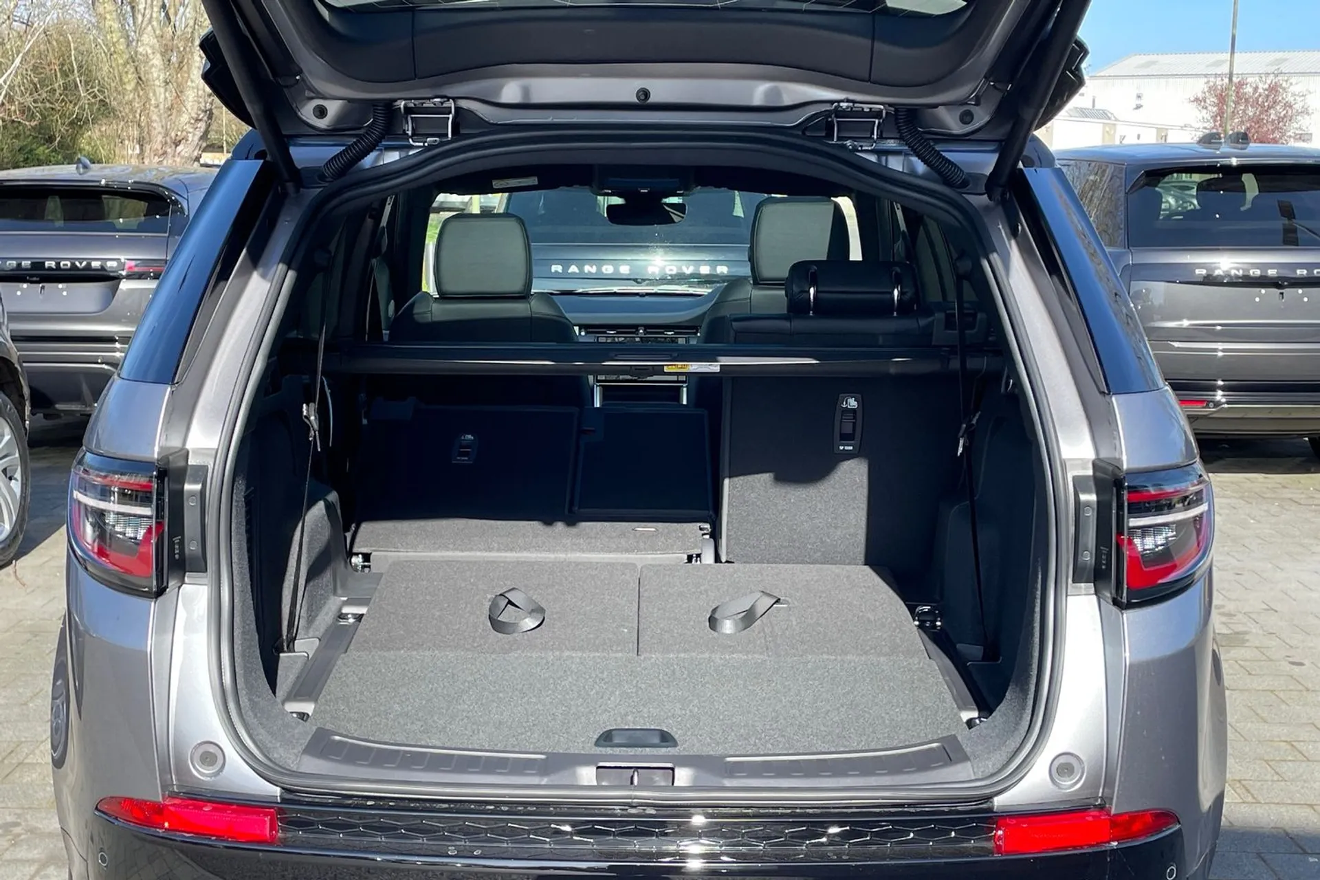 LAND ROVER DISCOVERY SPORT thumbnail image number 45