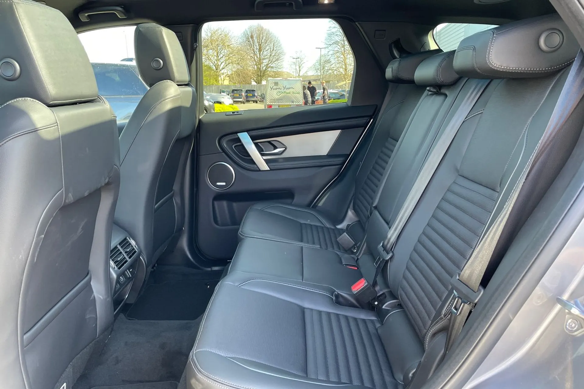 LAND ROVER DISCOVERY SPORT thumbnail image number 55