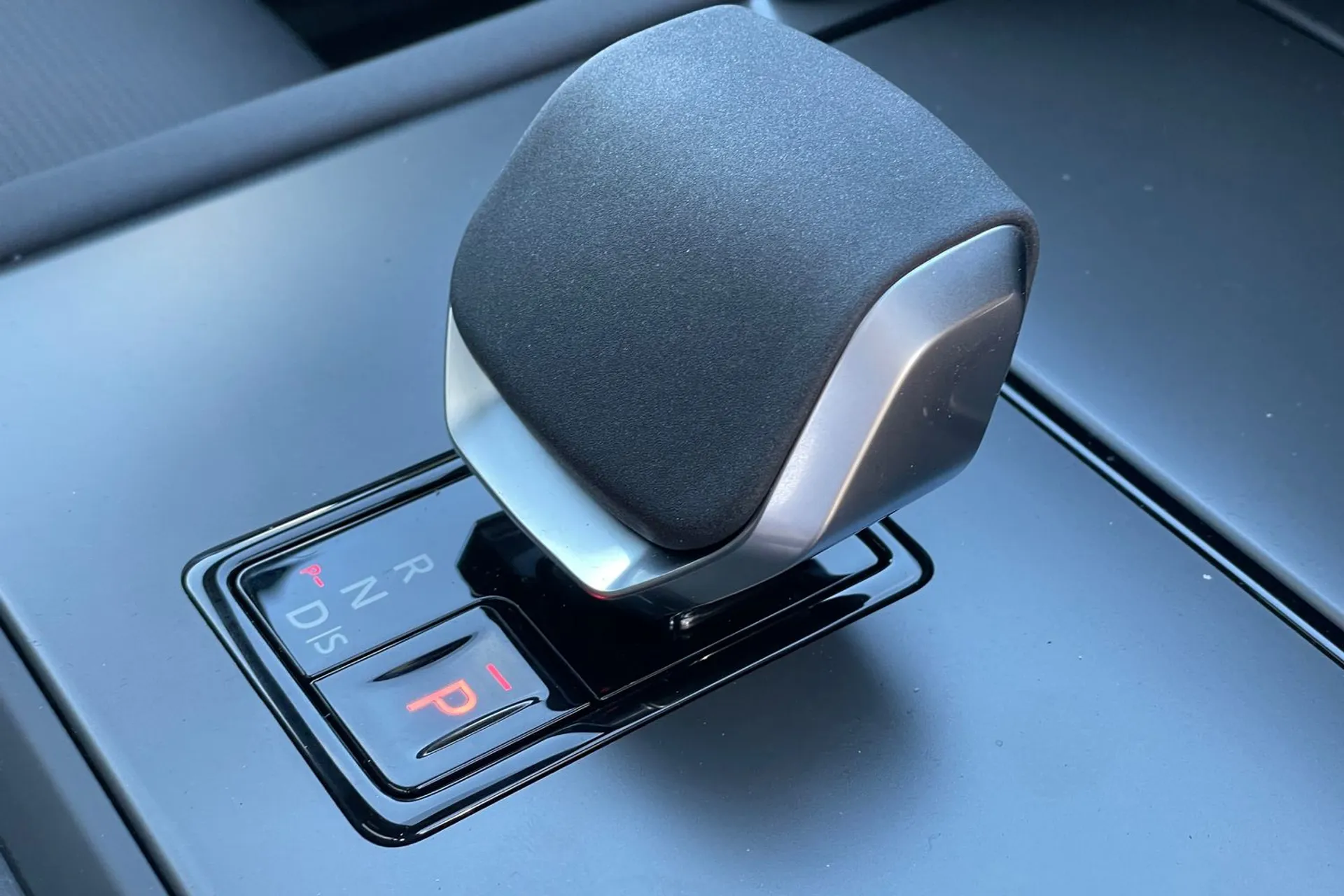 LAND ROVER DISCOVERY SPORT thumbnail image number 20