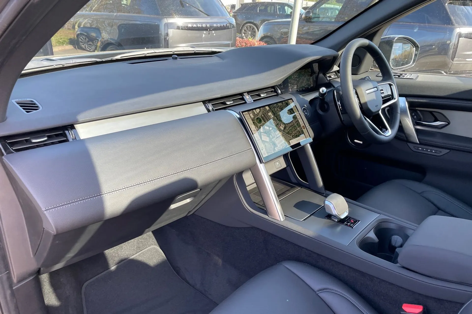 LAND ROVER DISCOVERY SPORT thumbnail image number 54