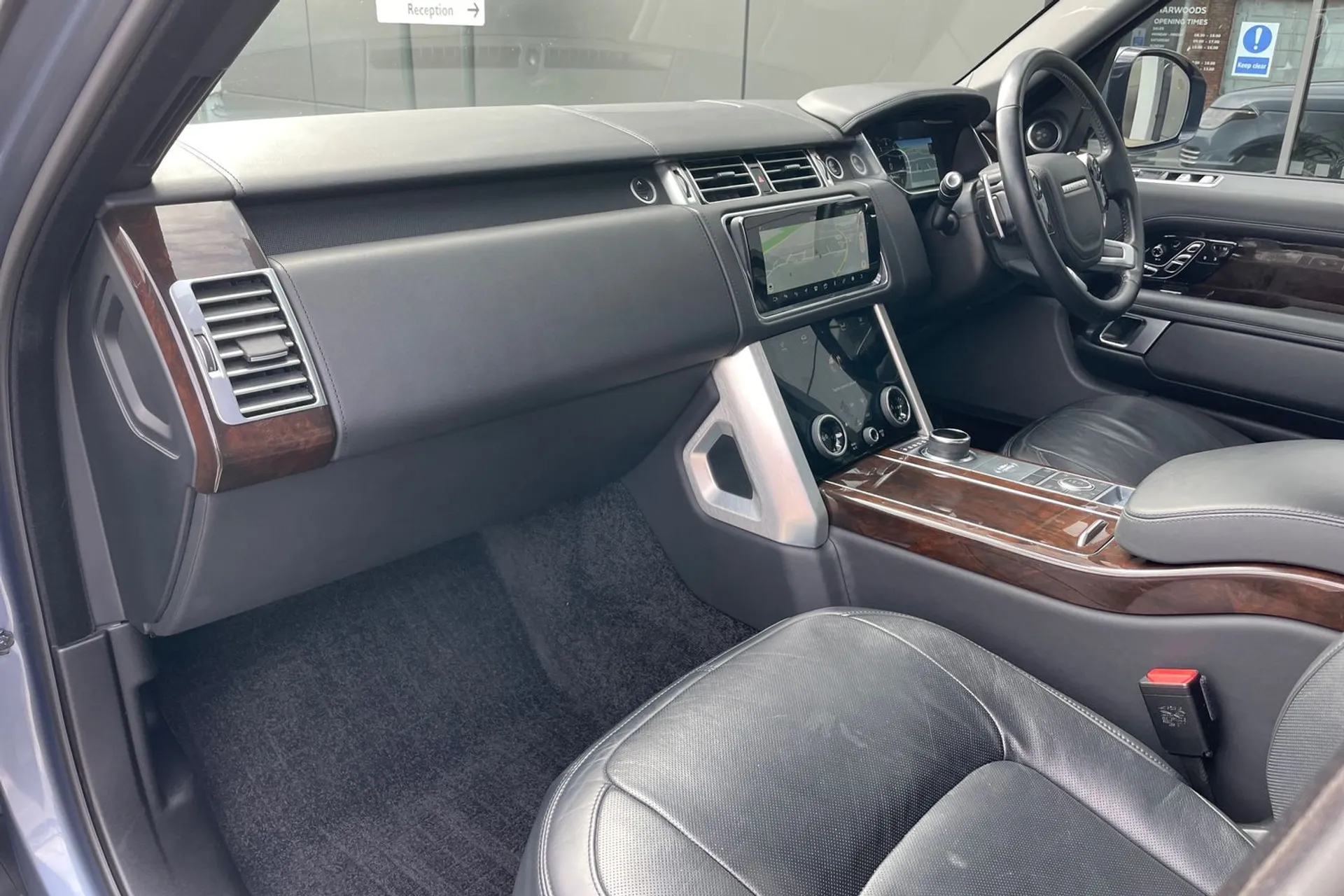LAND ROVER RANGE ROVER thumbnail image number 42