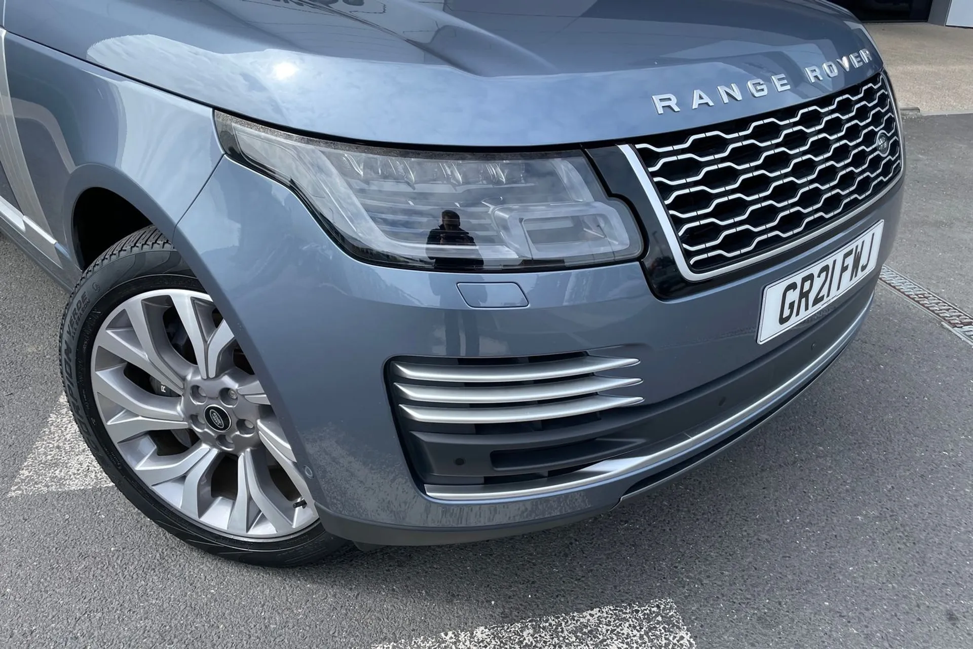 LAND ROVER RANGE ROVER thumbnail image number 17
