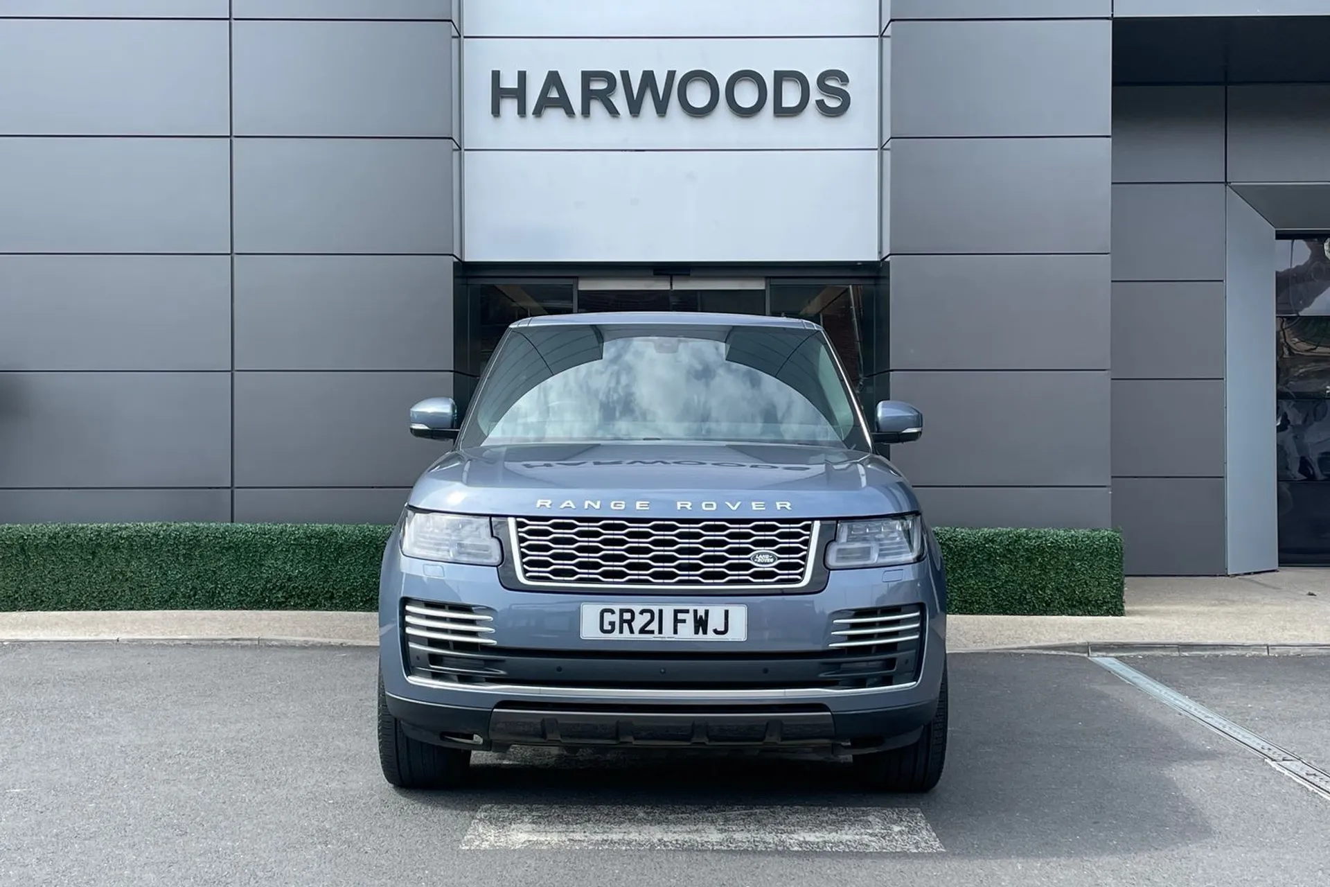 LAND ROVER RANGE ROVER thumbnail image number 16