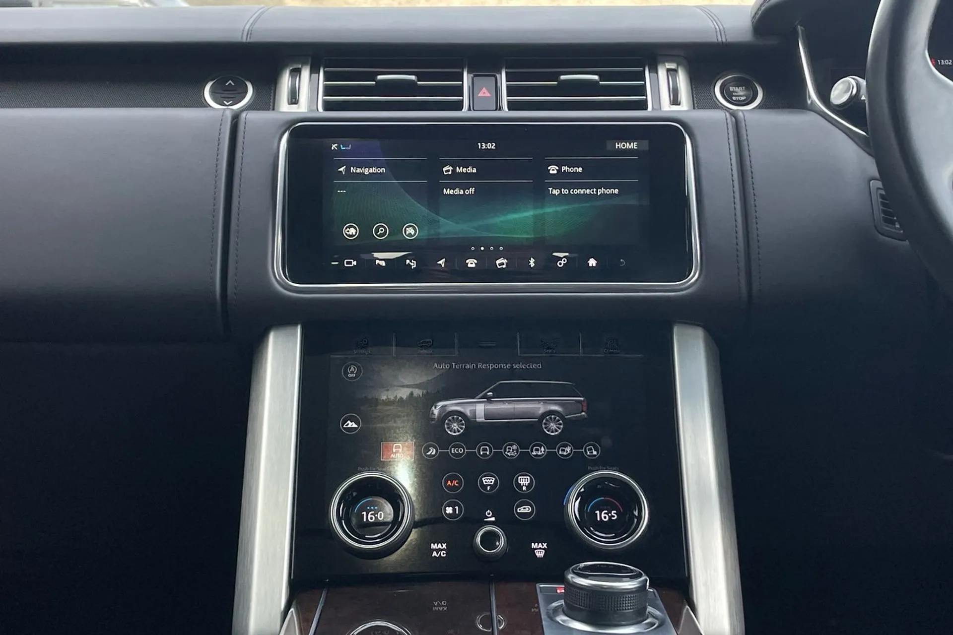 LAND ROVER RANGE ROVER thumbnail image number 50