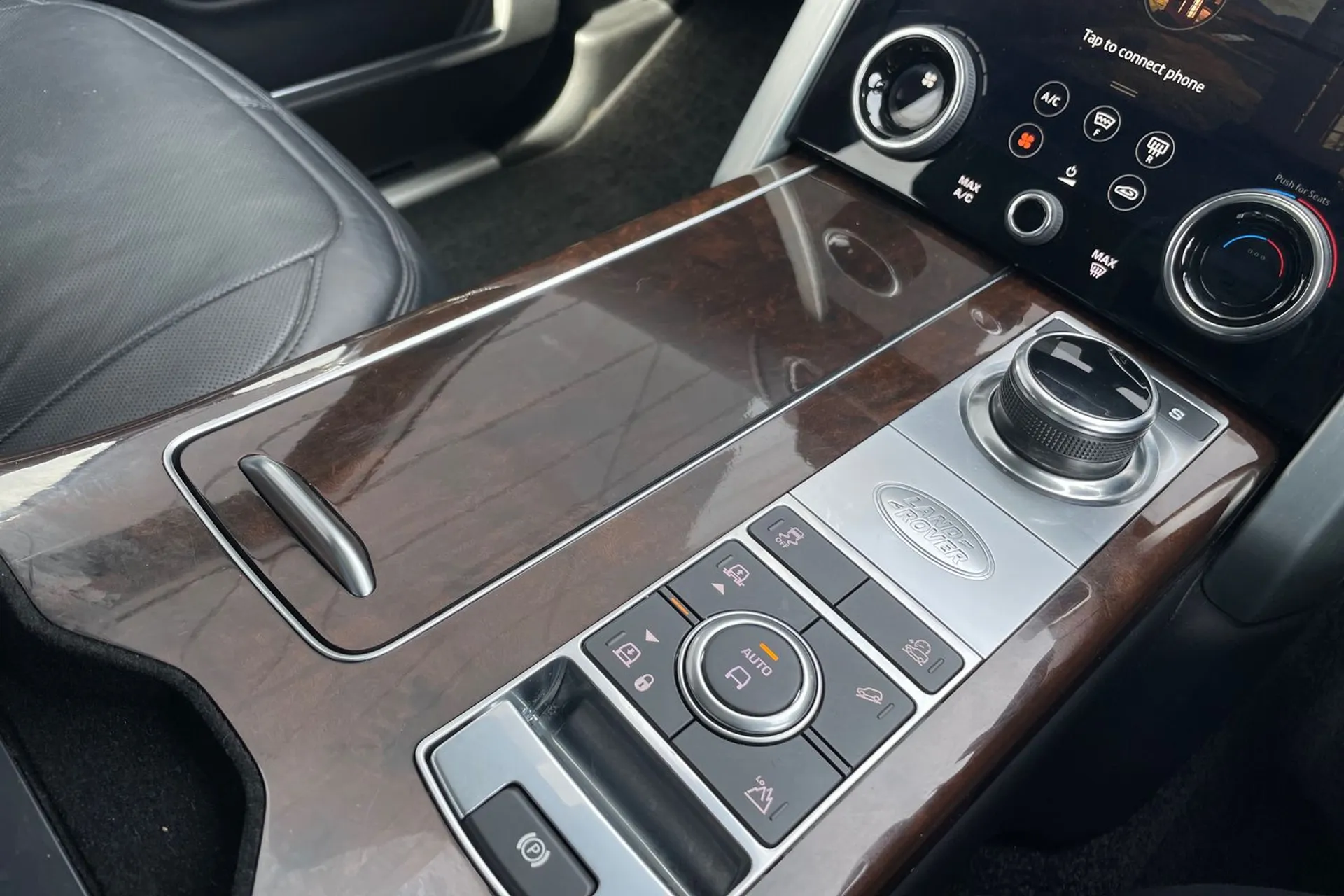 LAND ROVER RANGE ROVER thumbnail image number 57