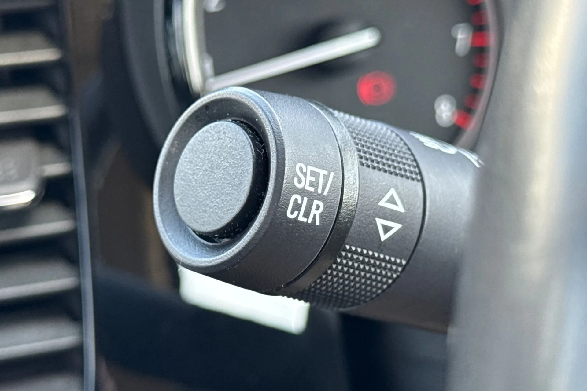 VAUXHALL MOKKA X thumbnail image number 14