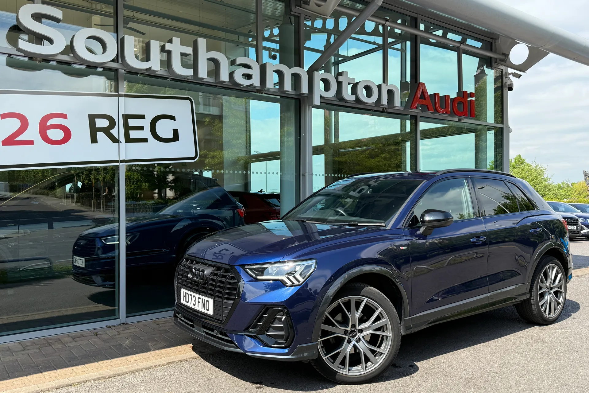 Audi Q3 thumbnail image number 59