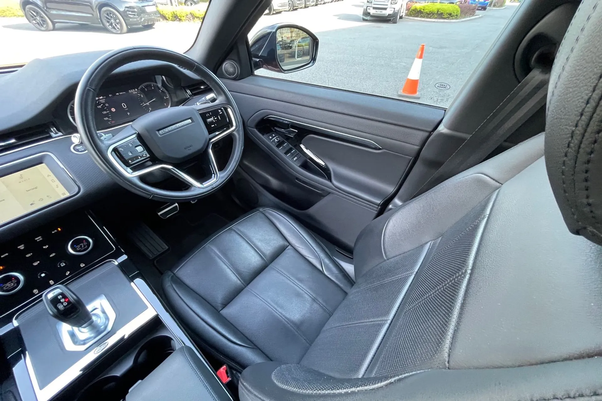 LAND ROVER RANGE ROVER EVOQUE thumbnail image number 14