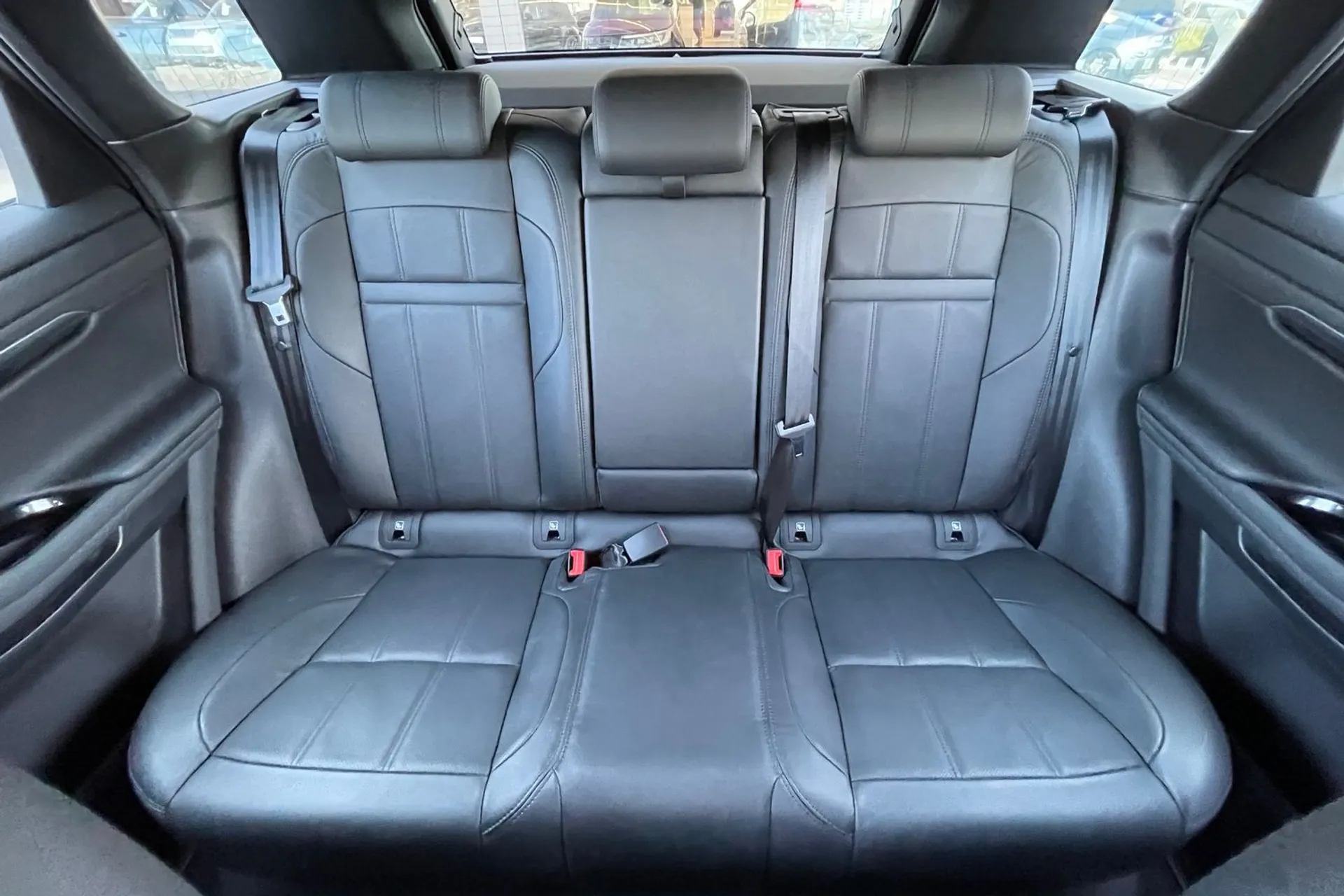 LAND ROVER RANGE ROVER EVOQUE thumbnail image number 11