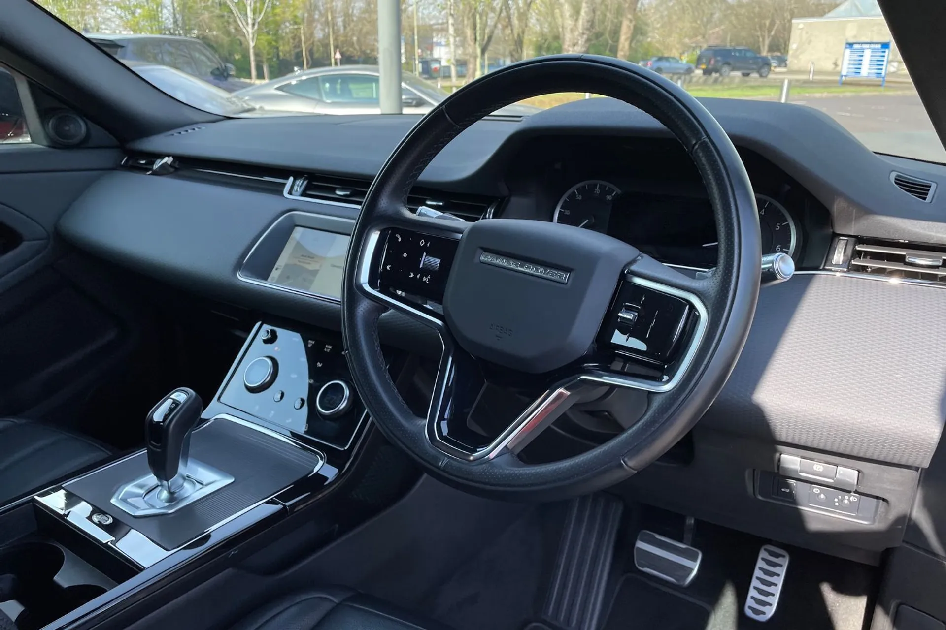 LAND ROVER RANGE ROVER EVOQUE thumbnail image number 28