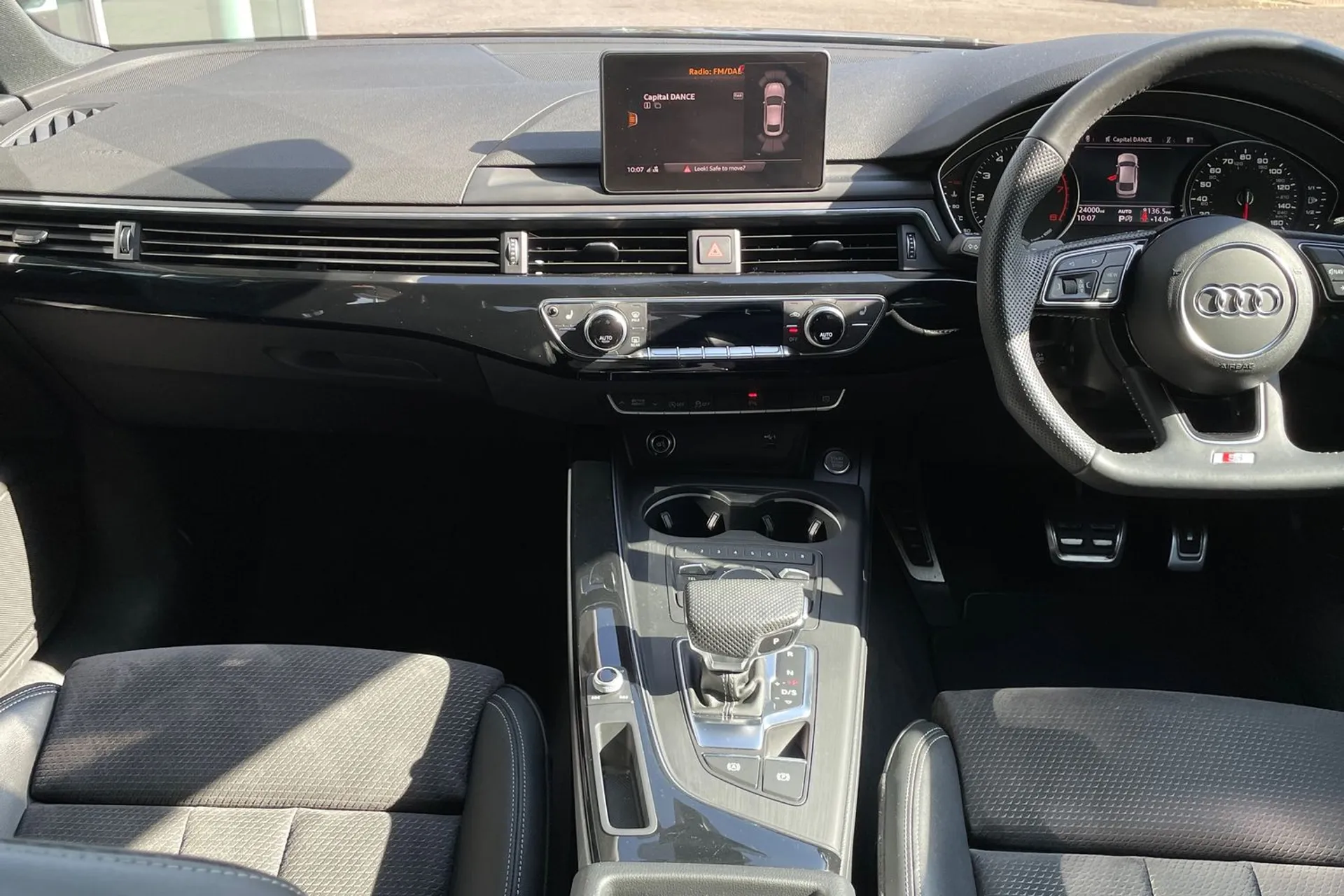 Audi A5 thumbnail image number 34