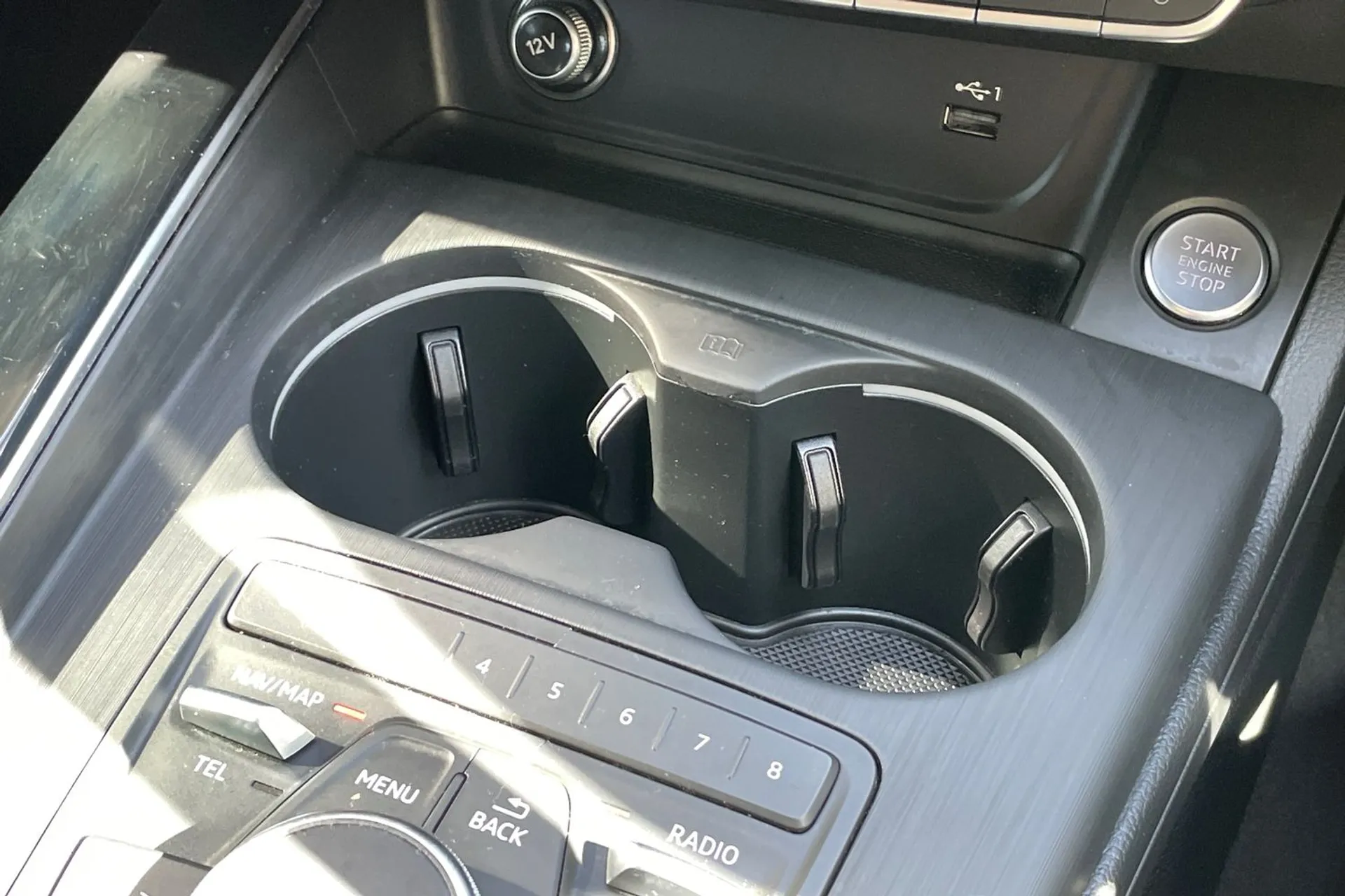 Audi A5 thumbnail image number 42