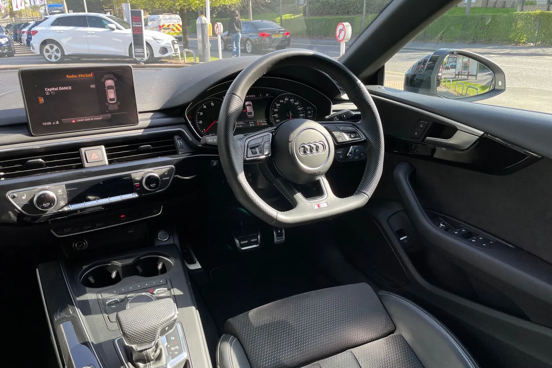 Audi A5 thumbnail image number 32