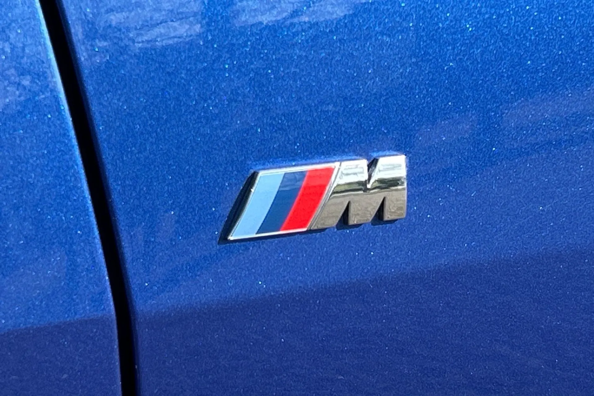 BMW I4 thumbnail image number 44