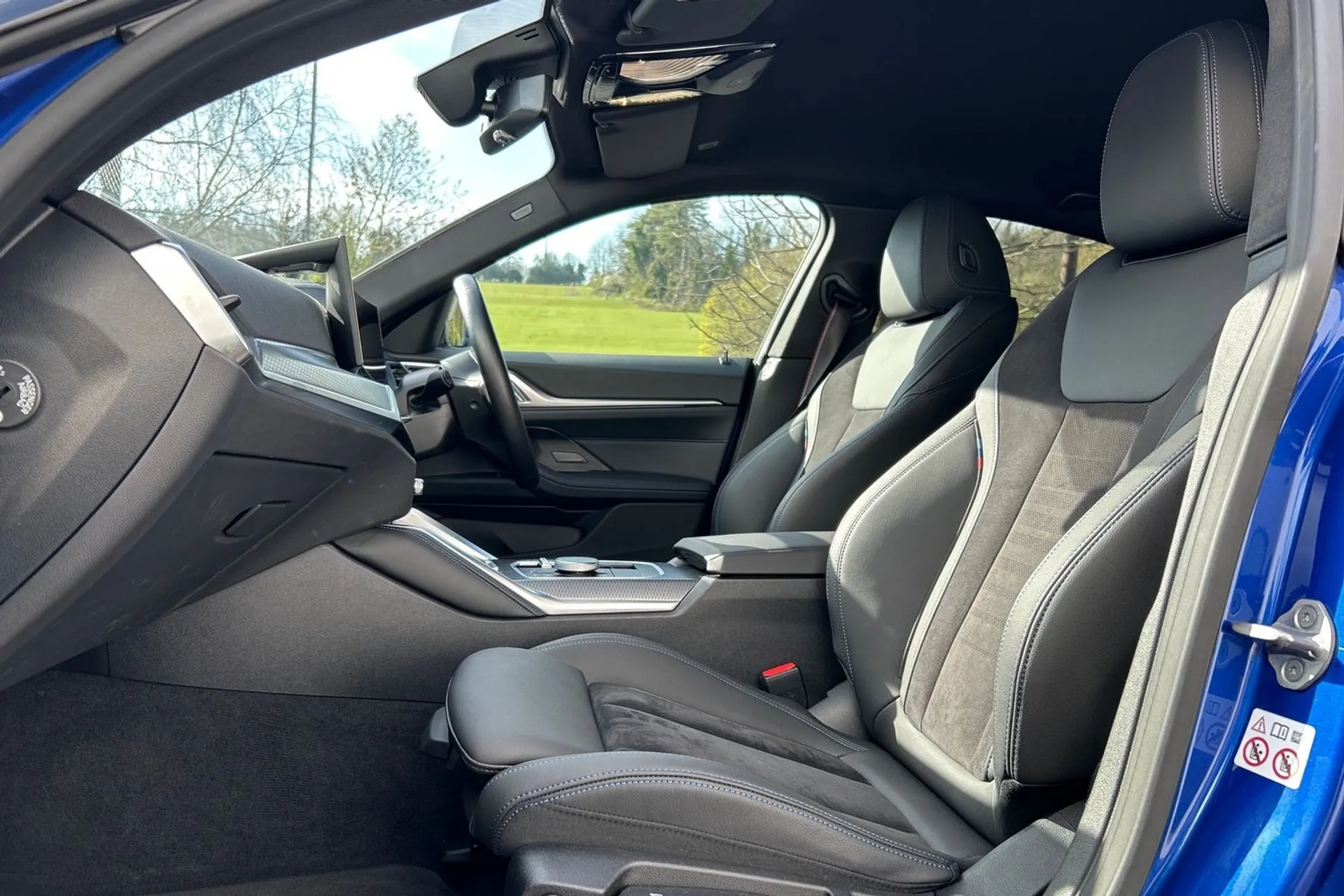 BMW I4 thumbnail image number 20