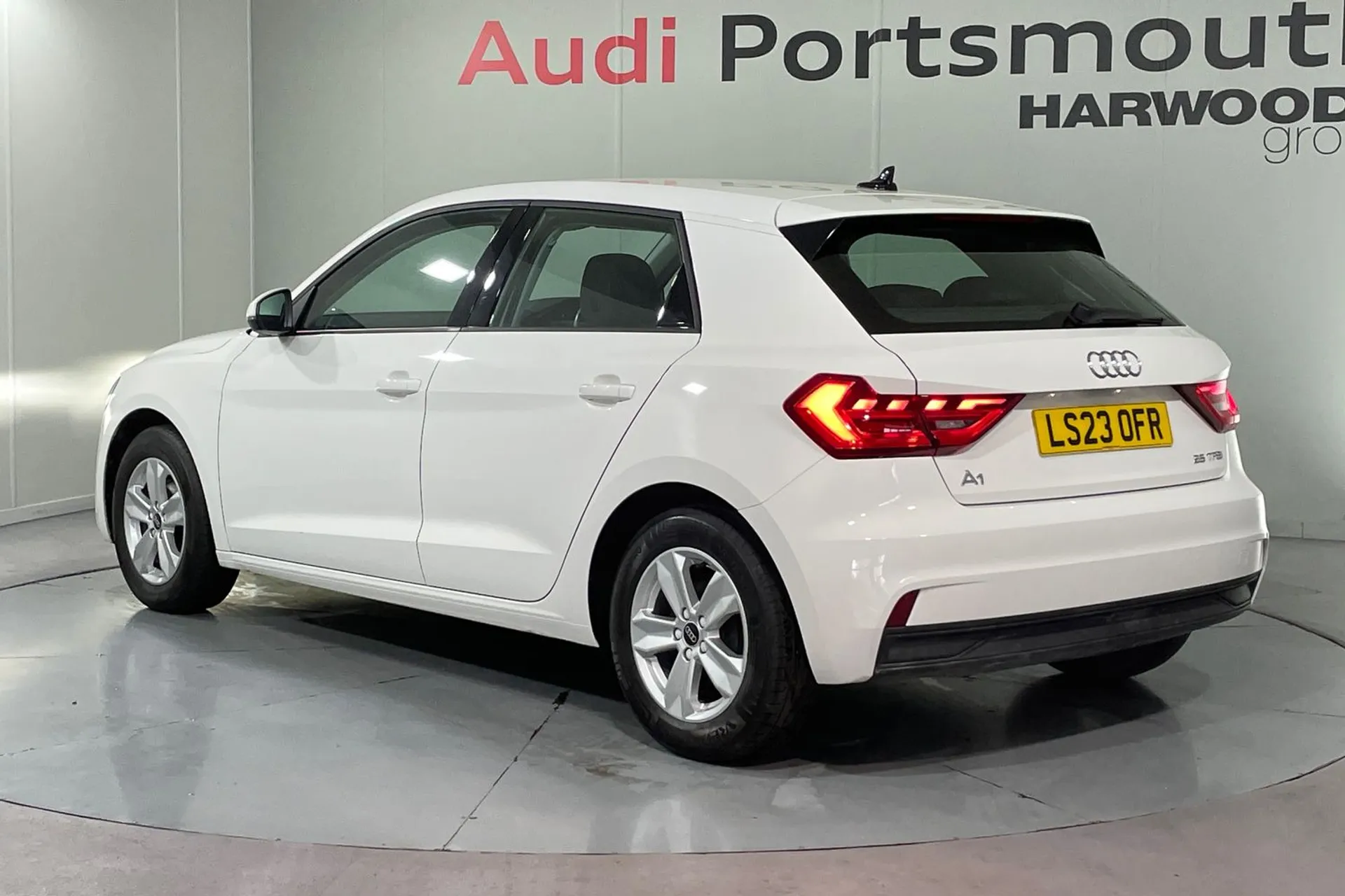 Audi A1 thumbnail image number 8