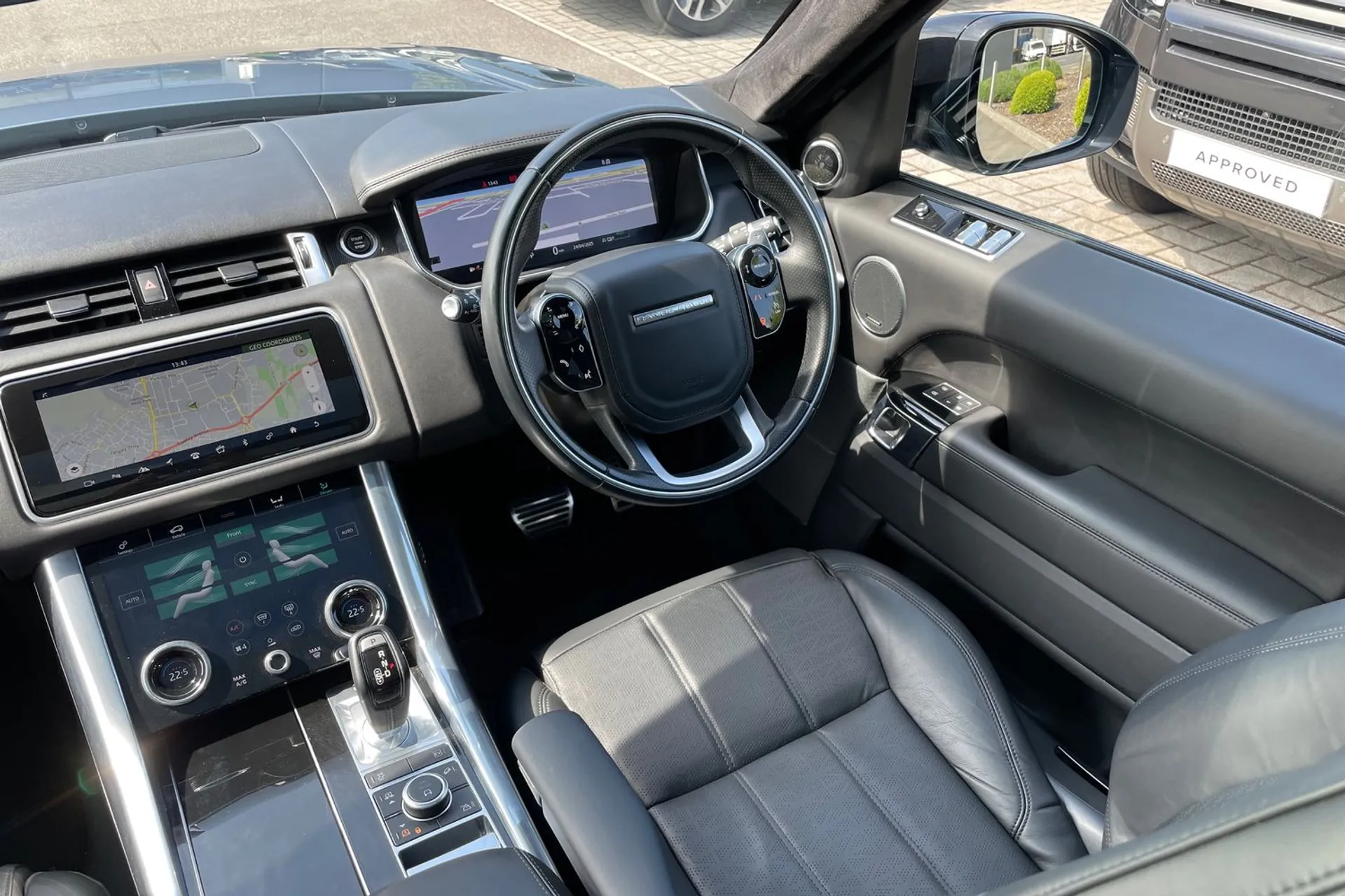 LAND ROVER RANGE ROVER SPORT thumbnail image number 30