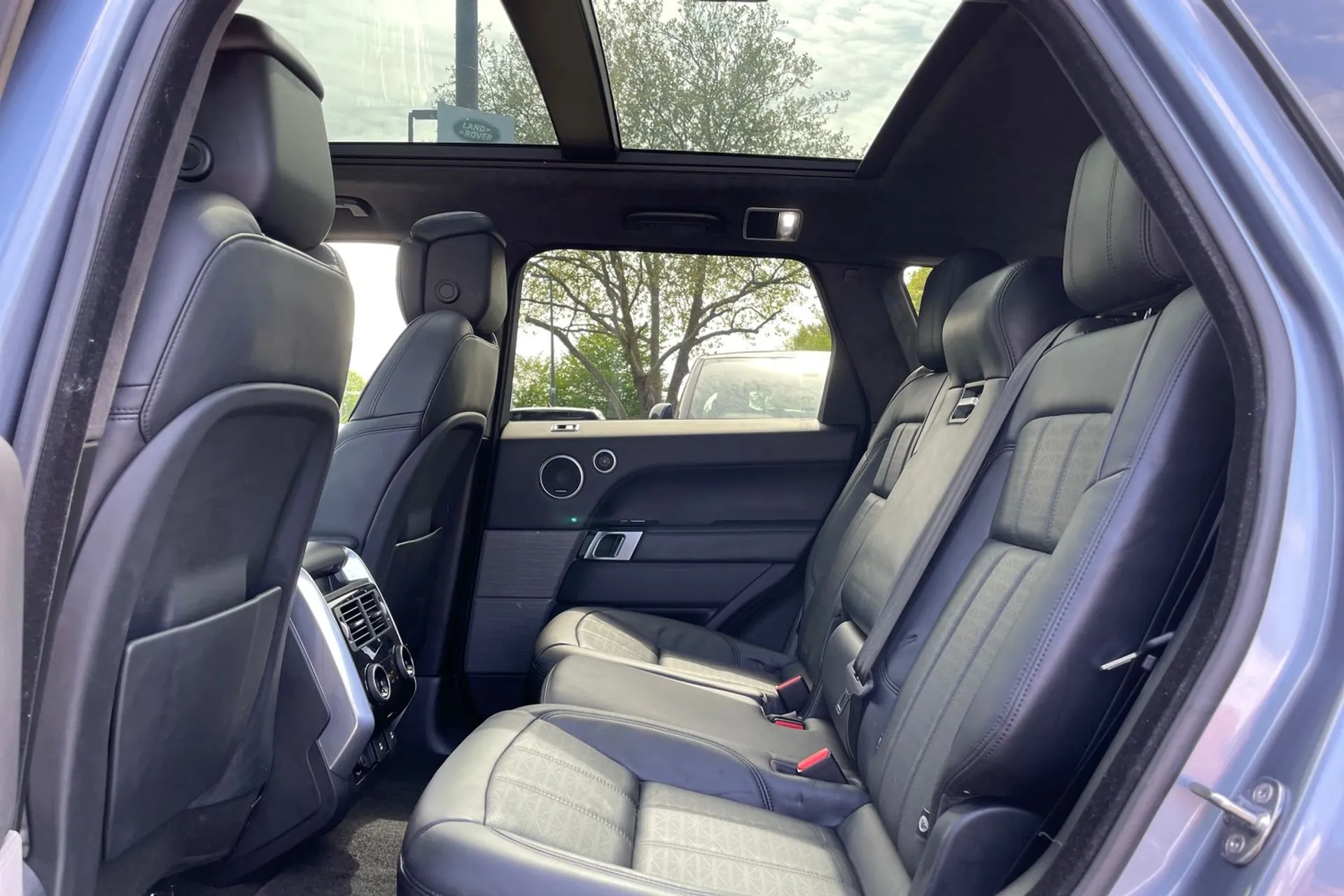 LAND ROVER RANGE ROVER SPORT thumbnail image number 50