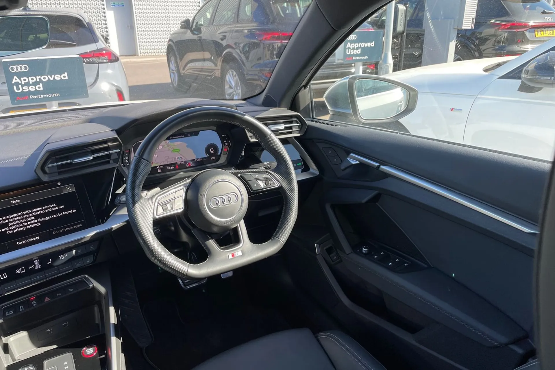 Audi A3 thumbnail image number 33